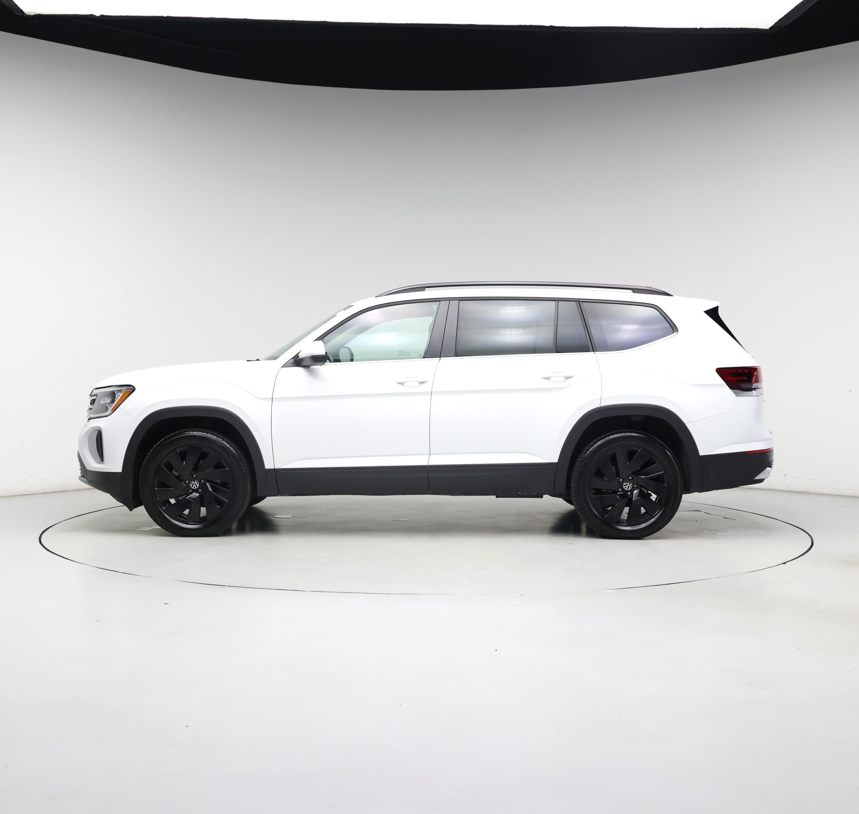 Thumbnail: 2024 Volkswagen Atlas - 3