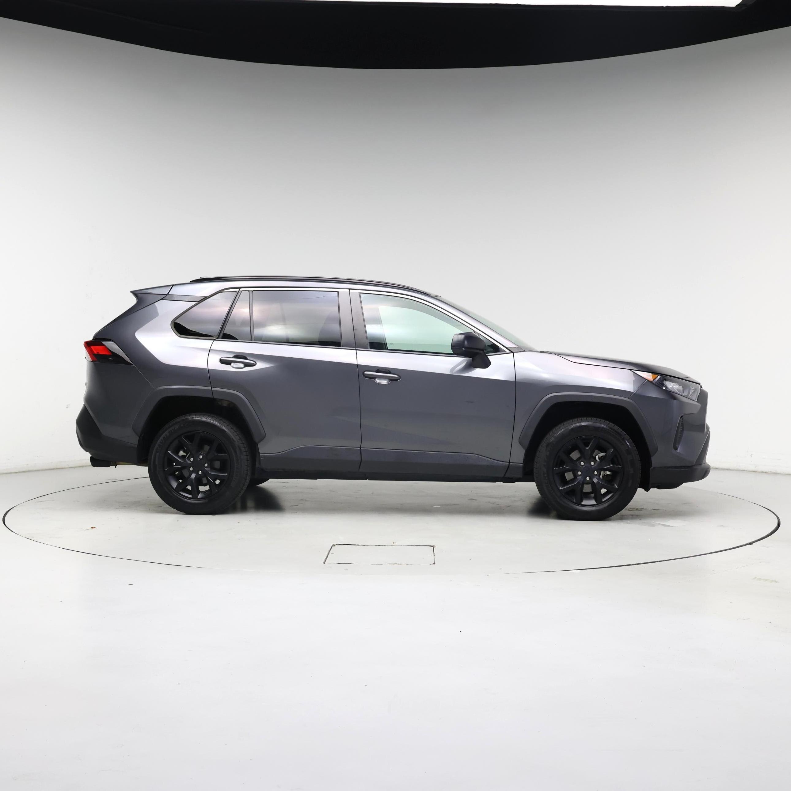 Thumbnail: 2021 Toyota RAV4 - 7