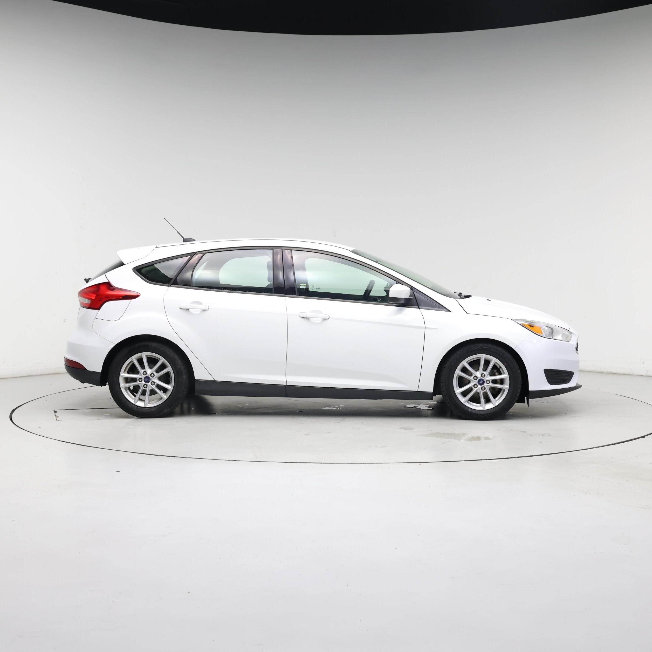 Thumbnail: 2018 Ford Focus - 7