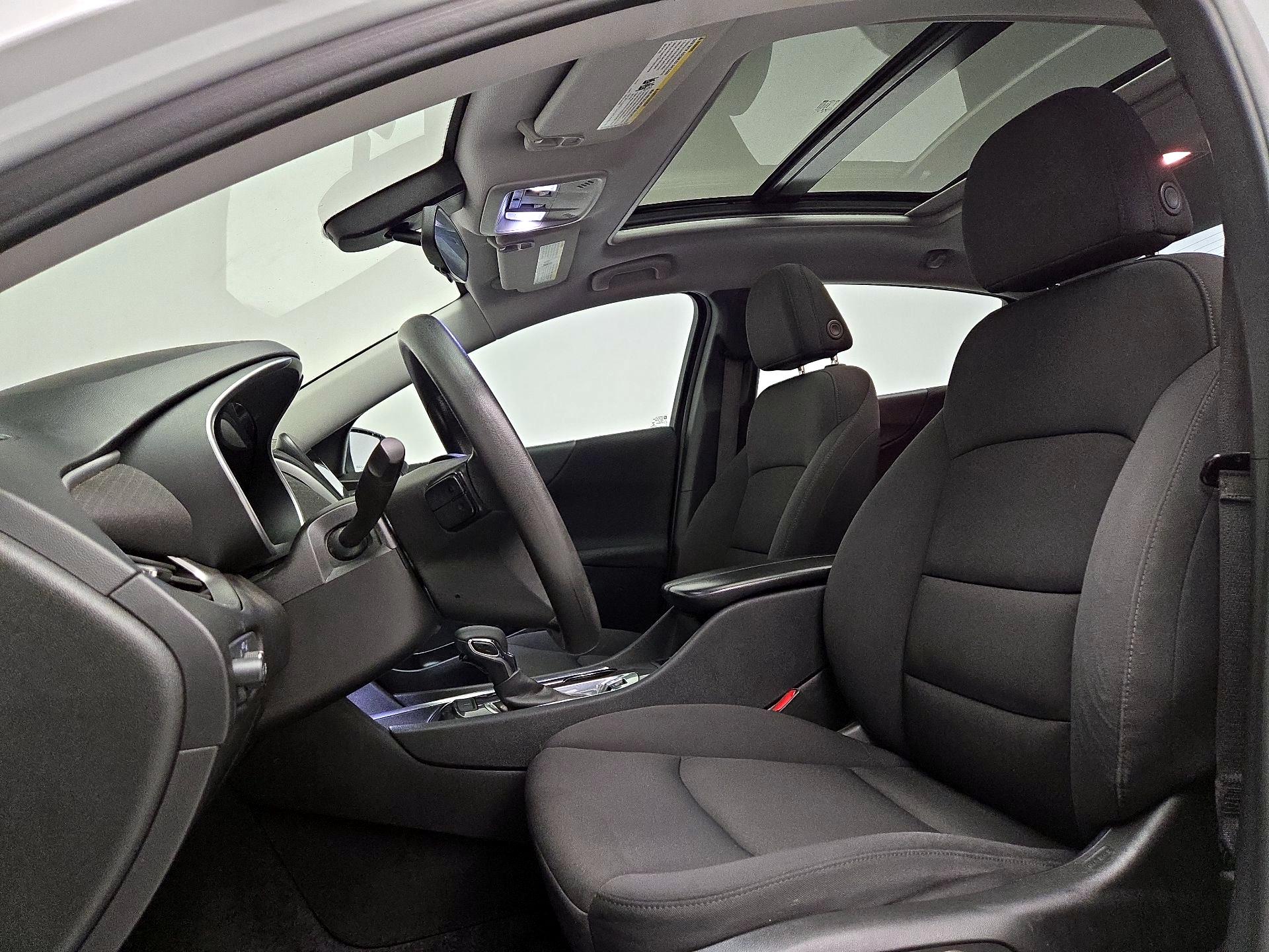 Thumbnail: 2022 Chevrolet Malibu - 19