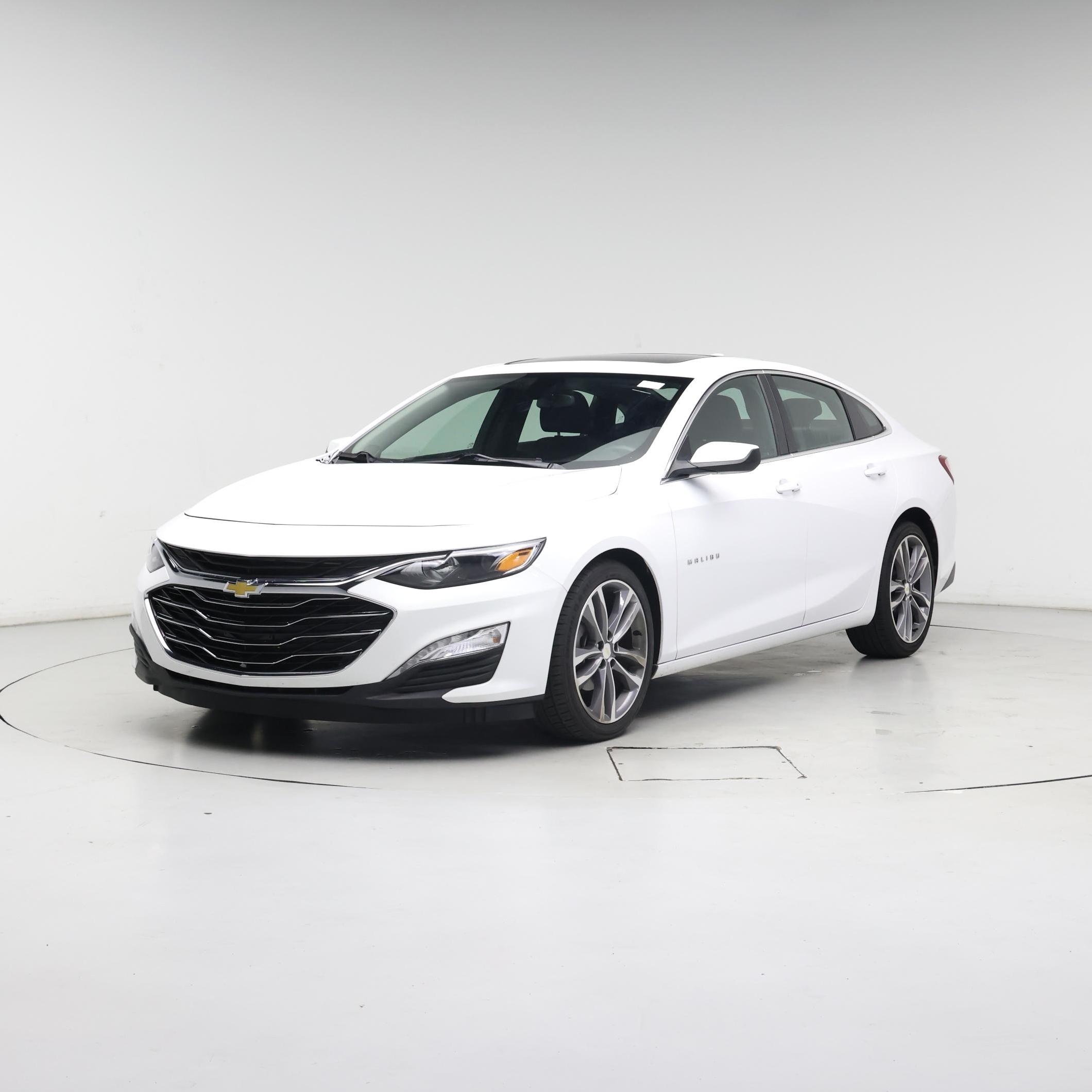 Thumbnail: 2022 Chevrolet Malibu - 4