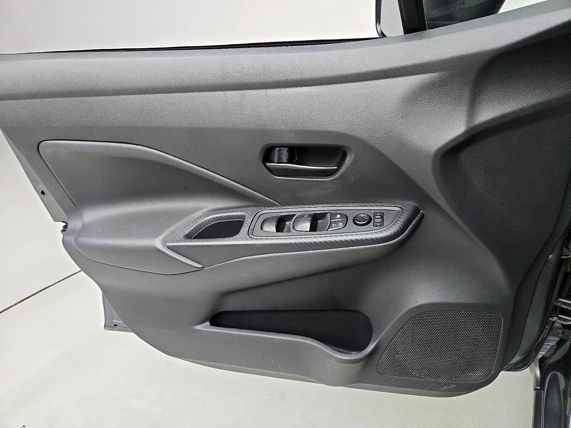 Thumbnail: 2021 Nissan Versa - 12