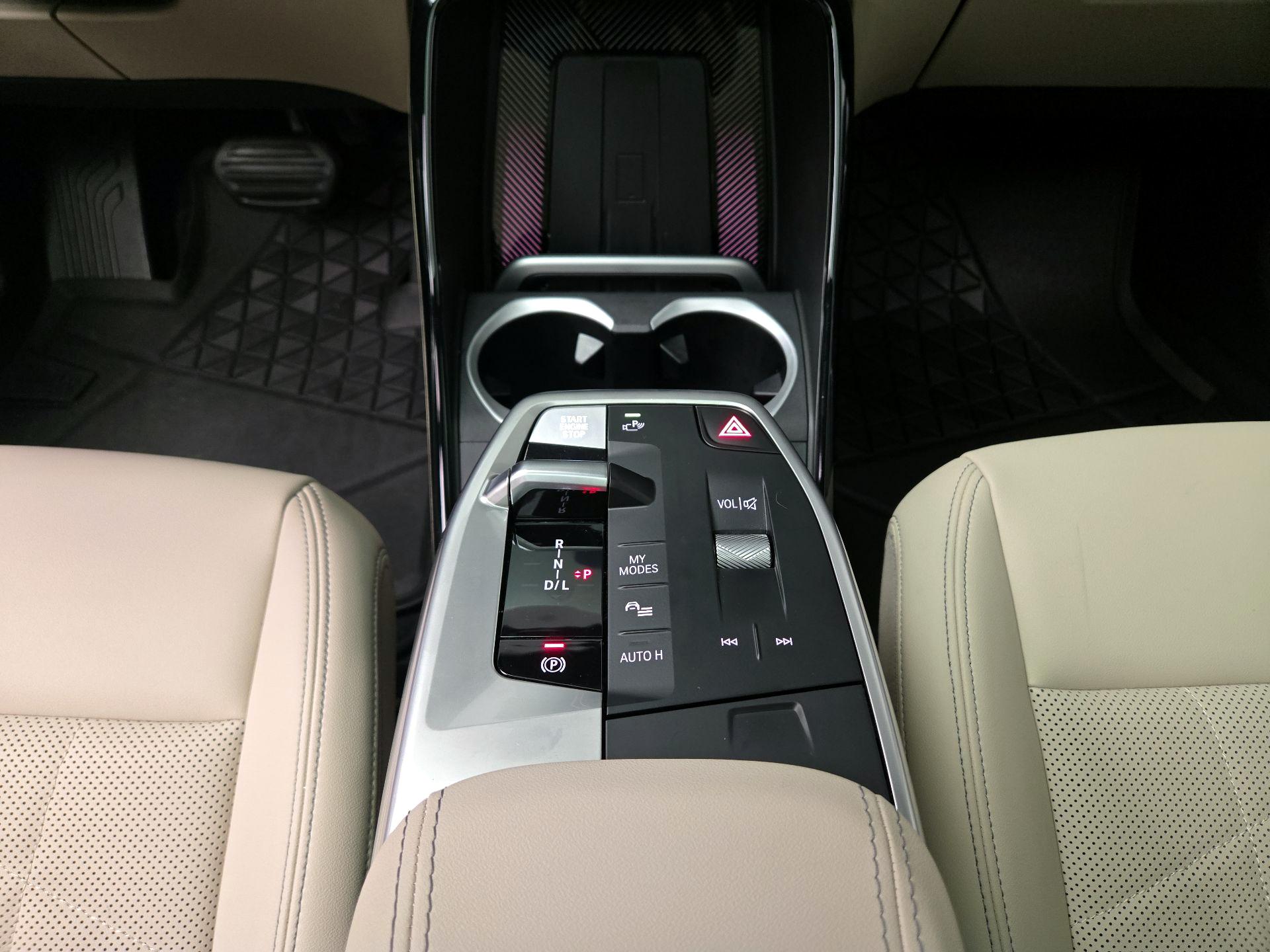 Thumbnail: 2023 BMW X1 - 18