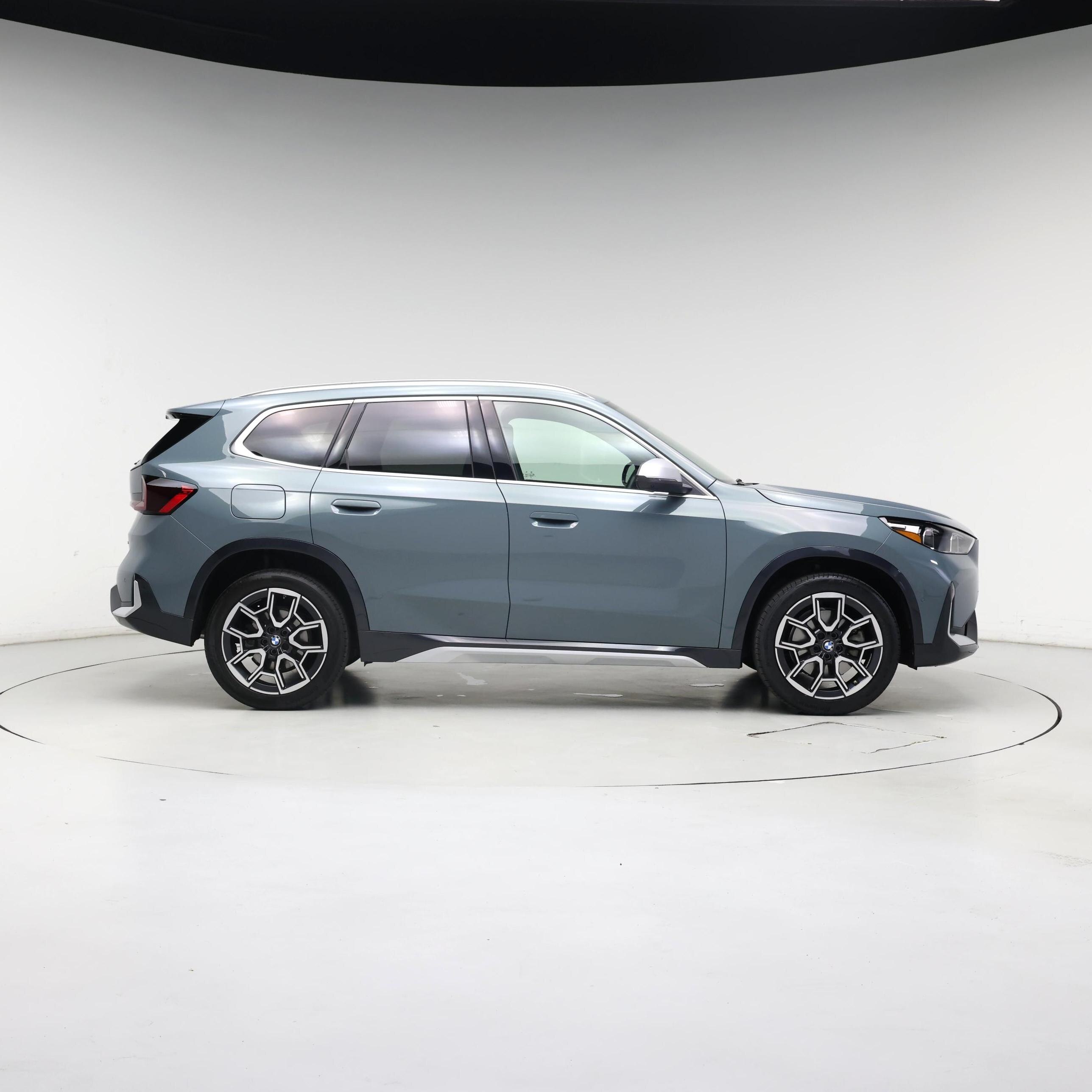 Thumbnail: 2023 BMW X1 - 7