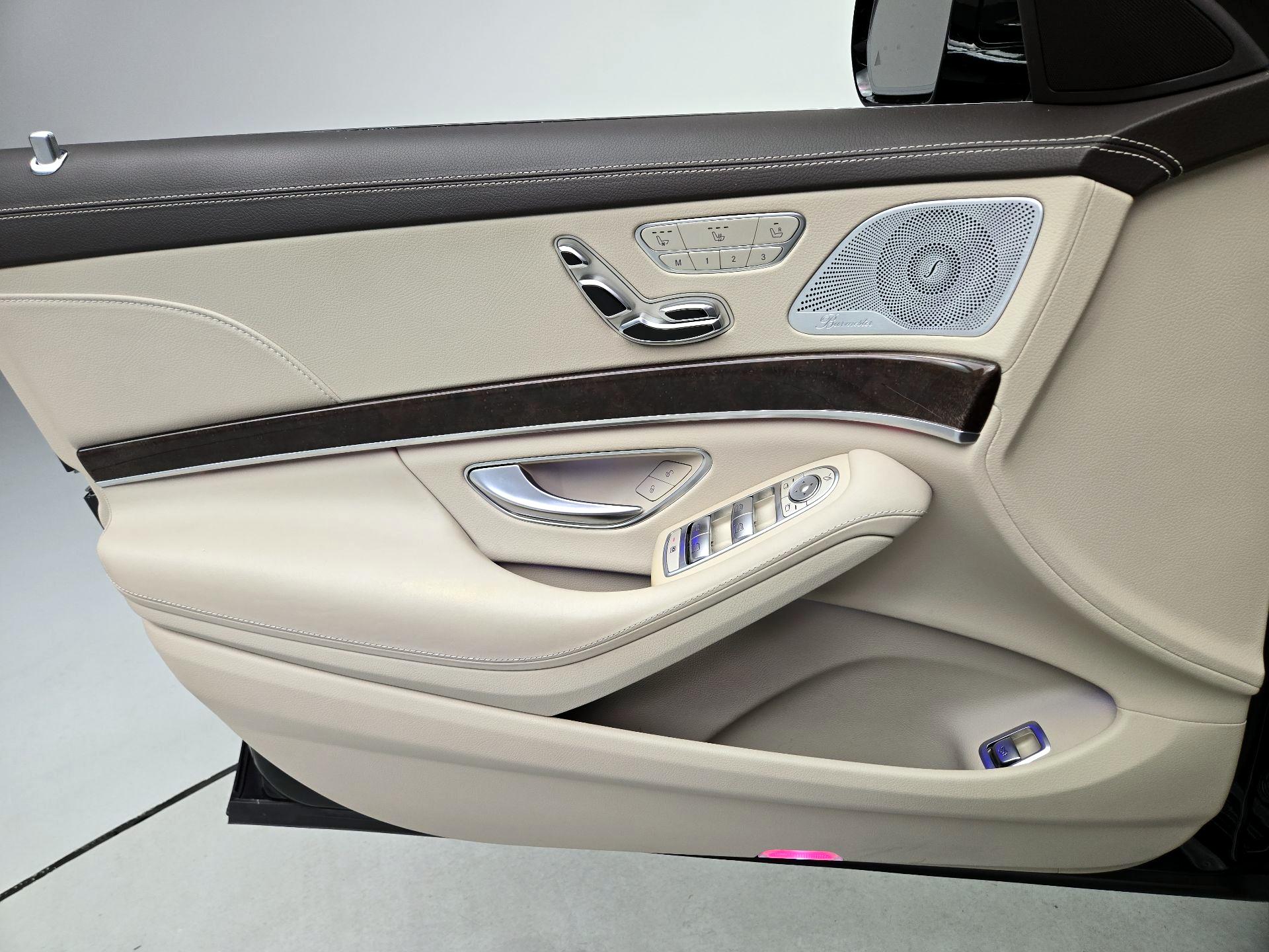 Thumbnail: 2020 Mercedes-Benz S-Class - 12