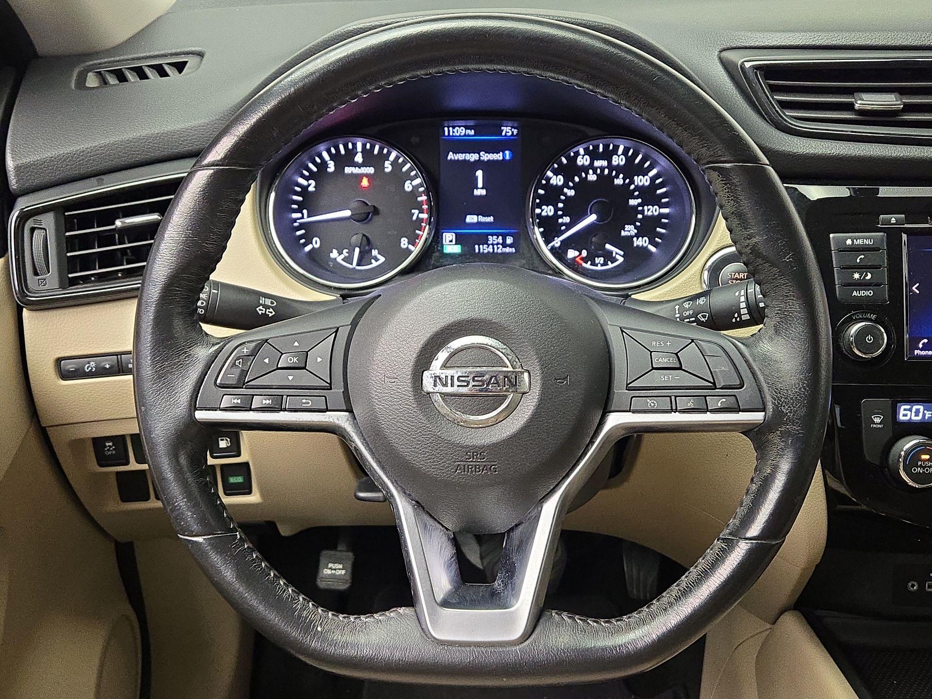 Thumbnail: 2018 Nissan Rogue - 10