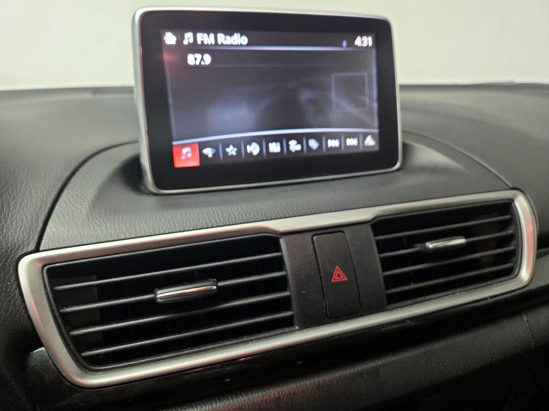 Thumbnail: 2016 Mazda Mazda3 - 15