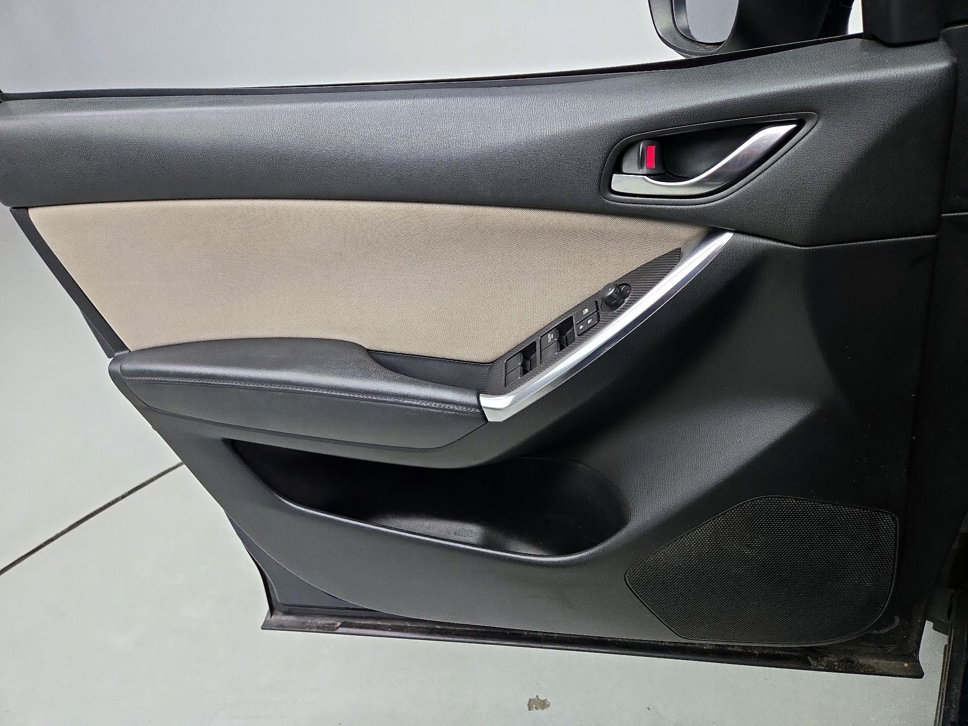 Thumbnail: 2016 Mazda CX-5 - 12