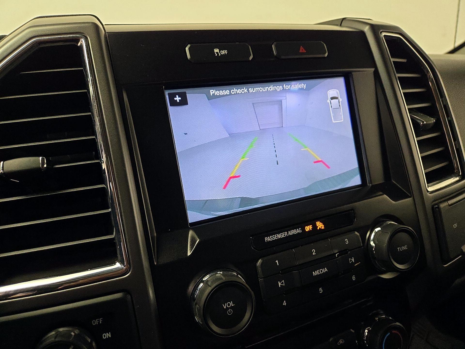 Thumbnail: 2016 Ford F-150 - 14