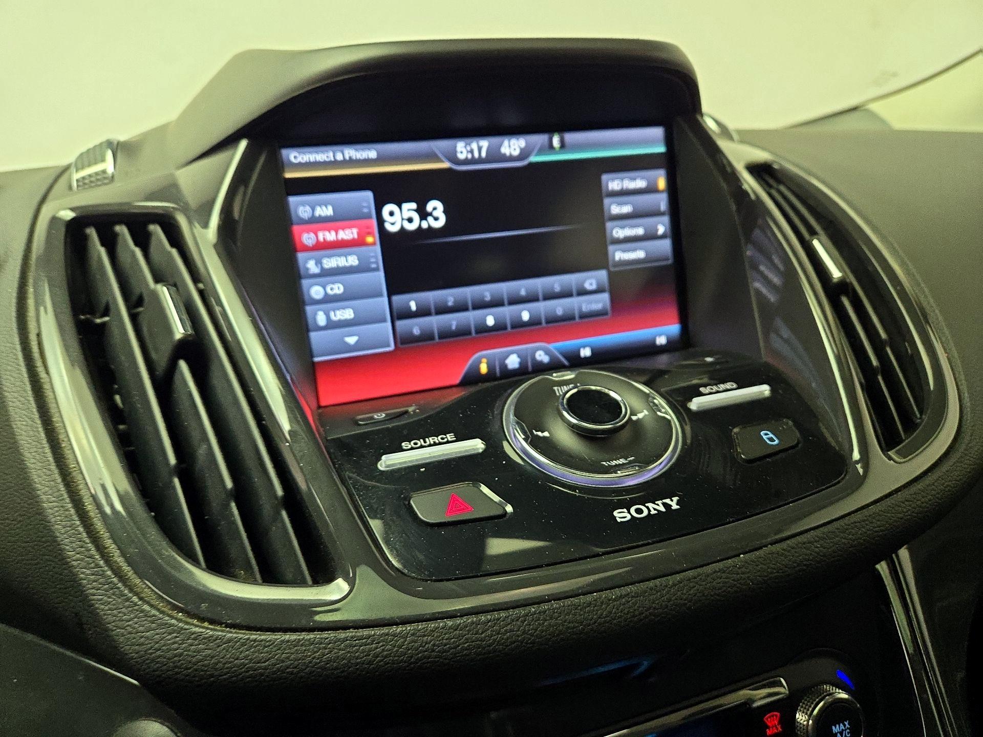 Thumbnail: 2015 Ford Escape - 16