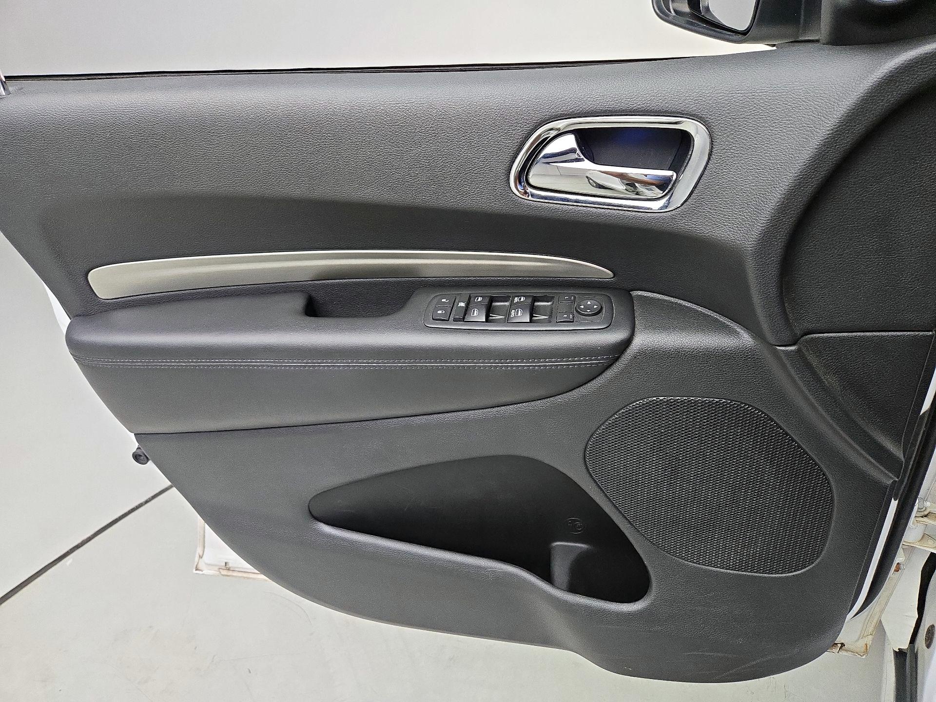 Thumbnail: 2017 Dodge Durango - 12