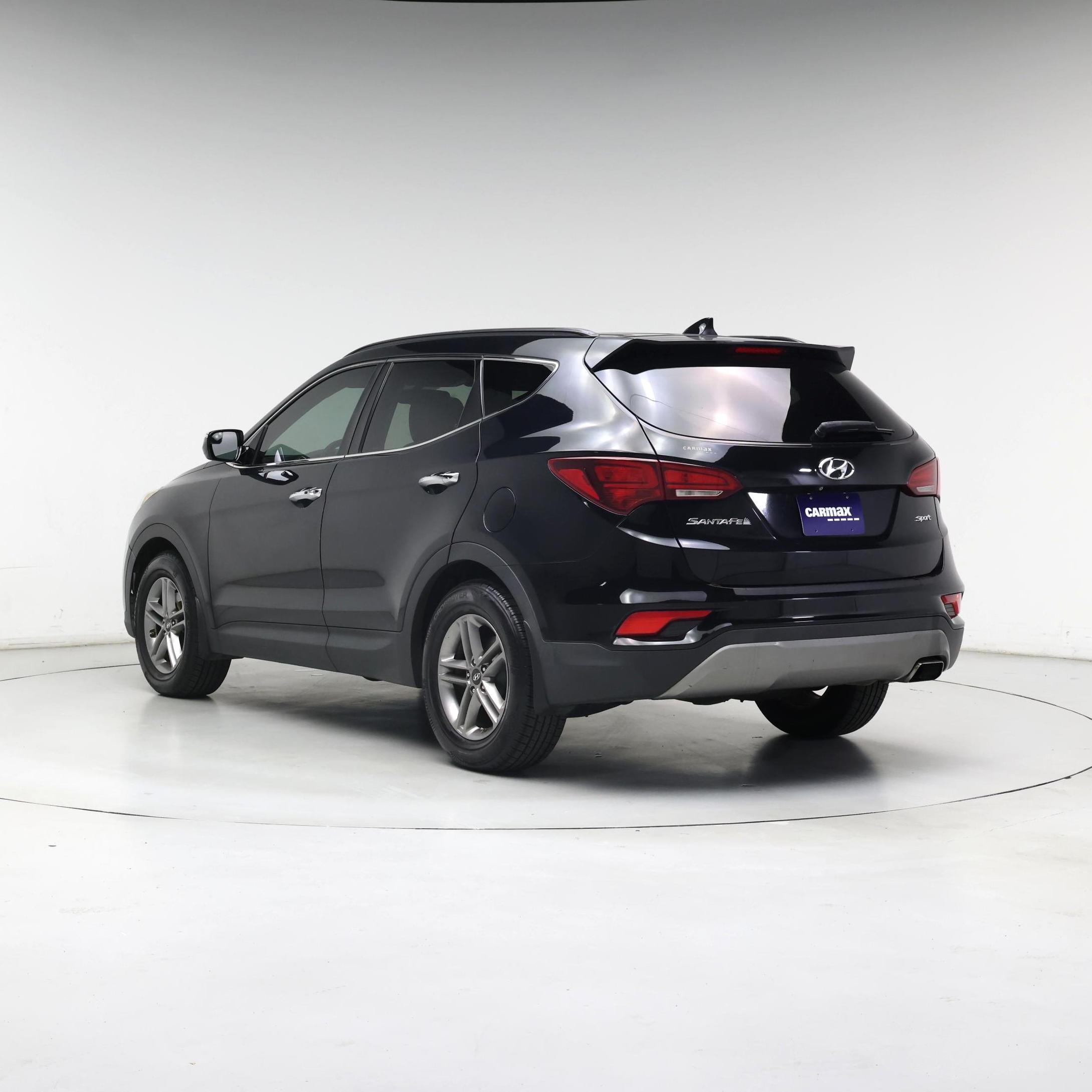 Thumbnail: 2017 Hyundai Santa Fe - 2