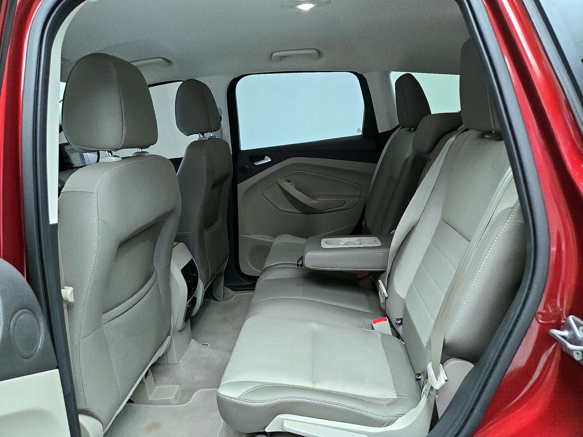 Thumbnail: 2016 Ford Escape - 19