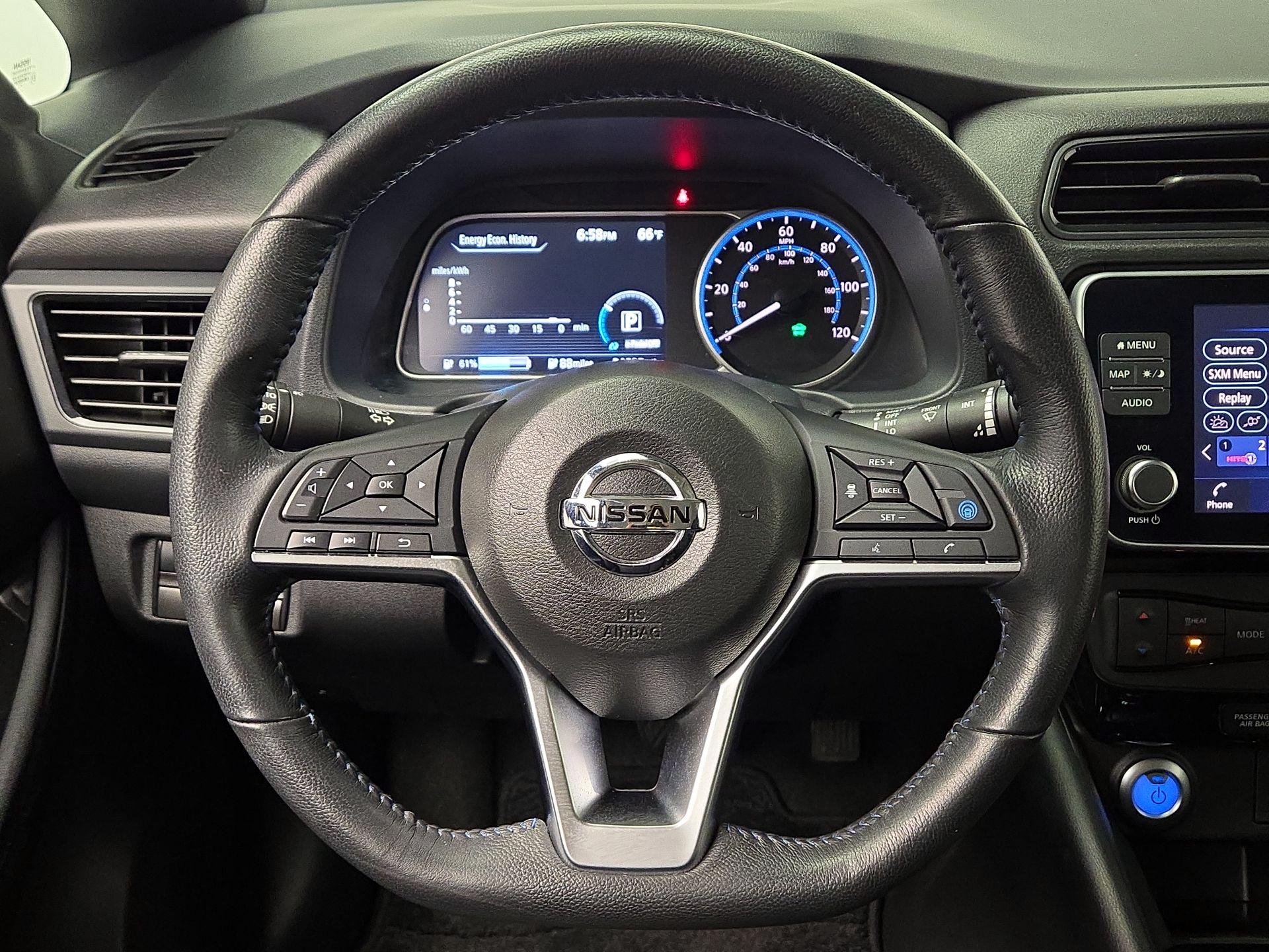 Thumbnail: 2020 Nissan Leaf - 10