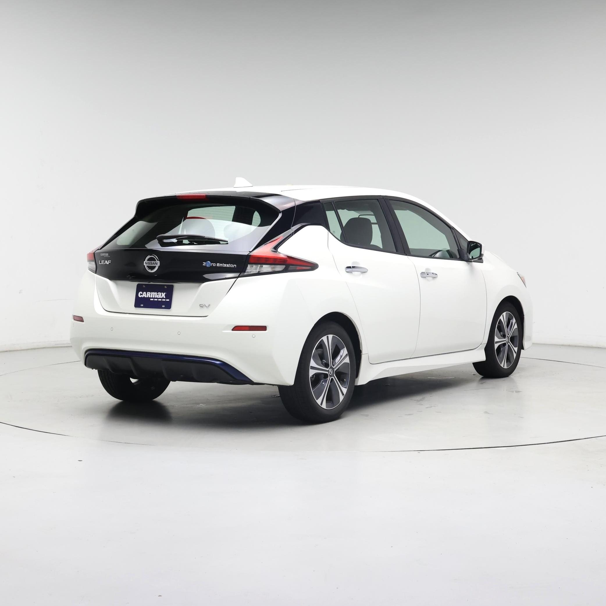 Thumbnail: 2020 Nissan Leaf - 8