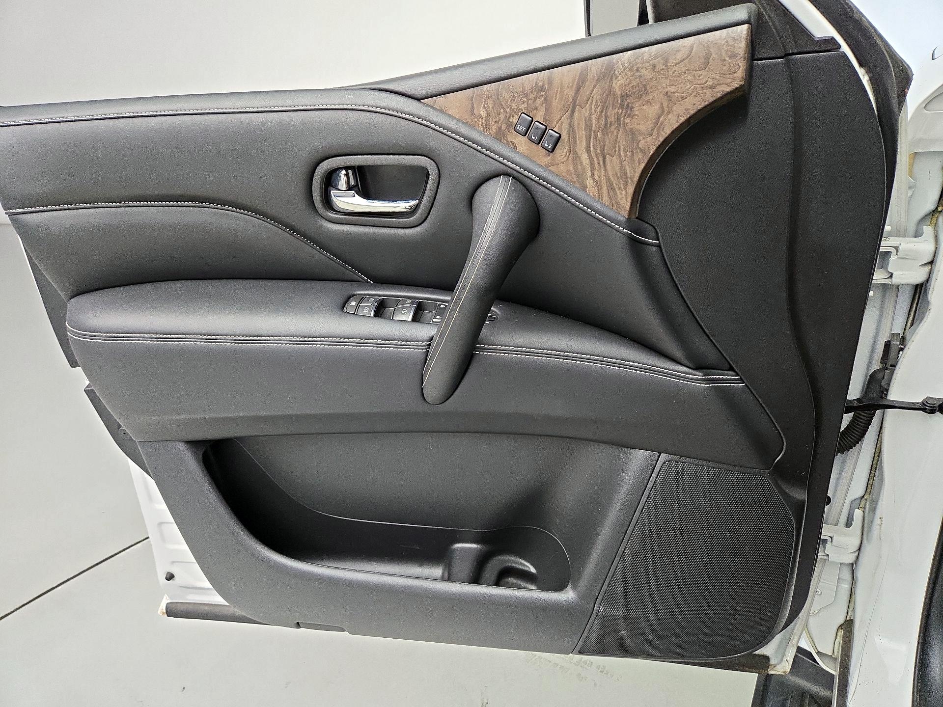 Thumbnail: 2021 INFINITI QX80 - 12