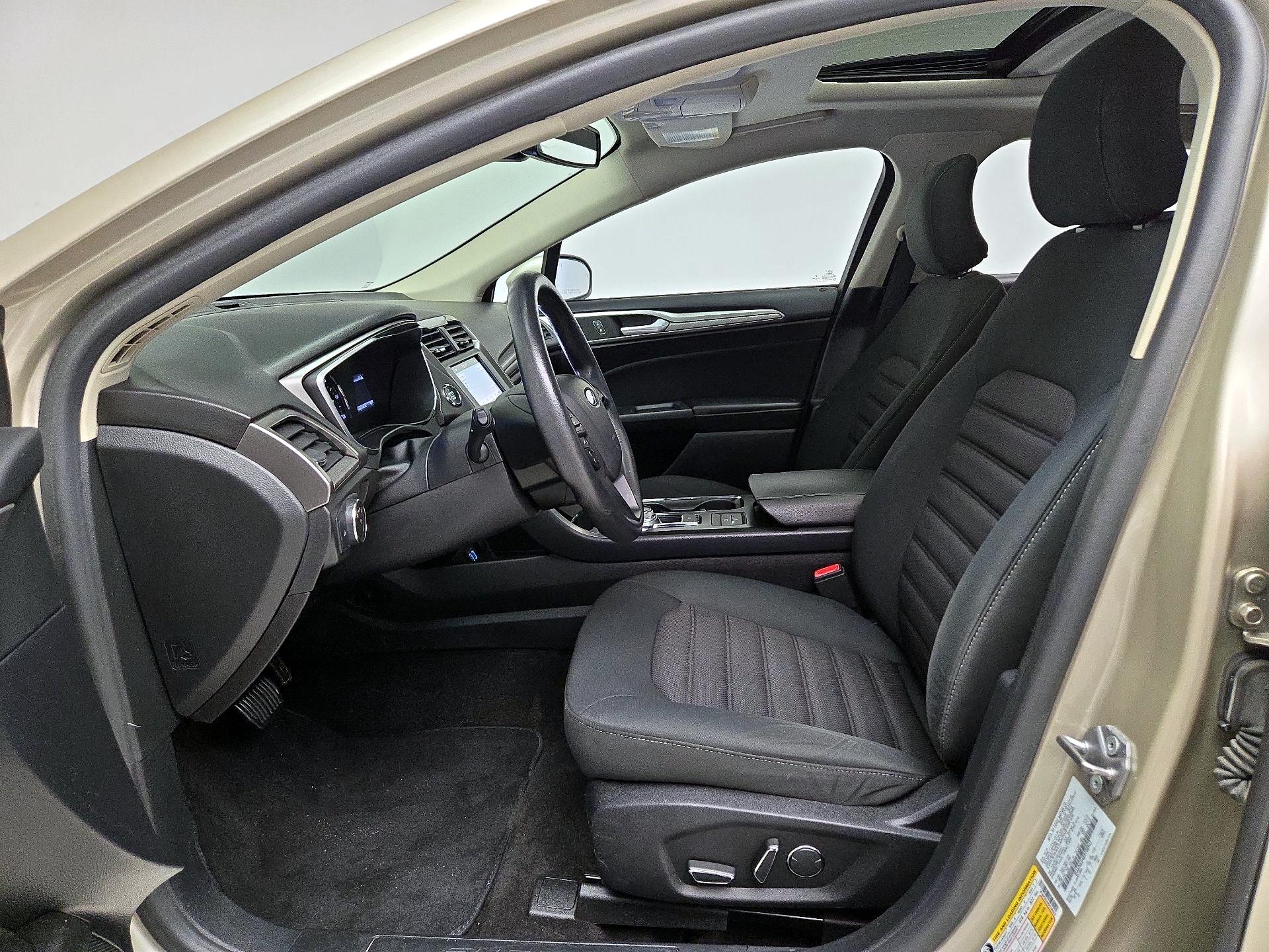 Thumbnail: 2019 Ford Fusion - 11