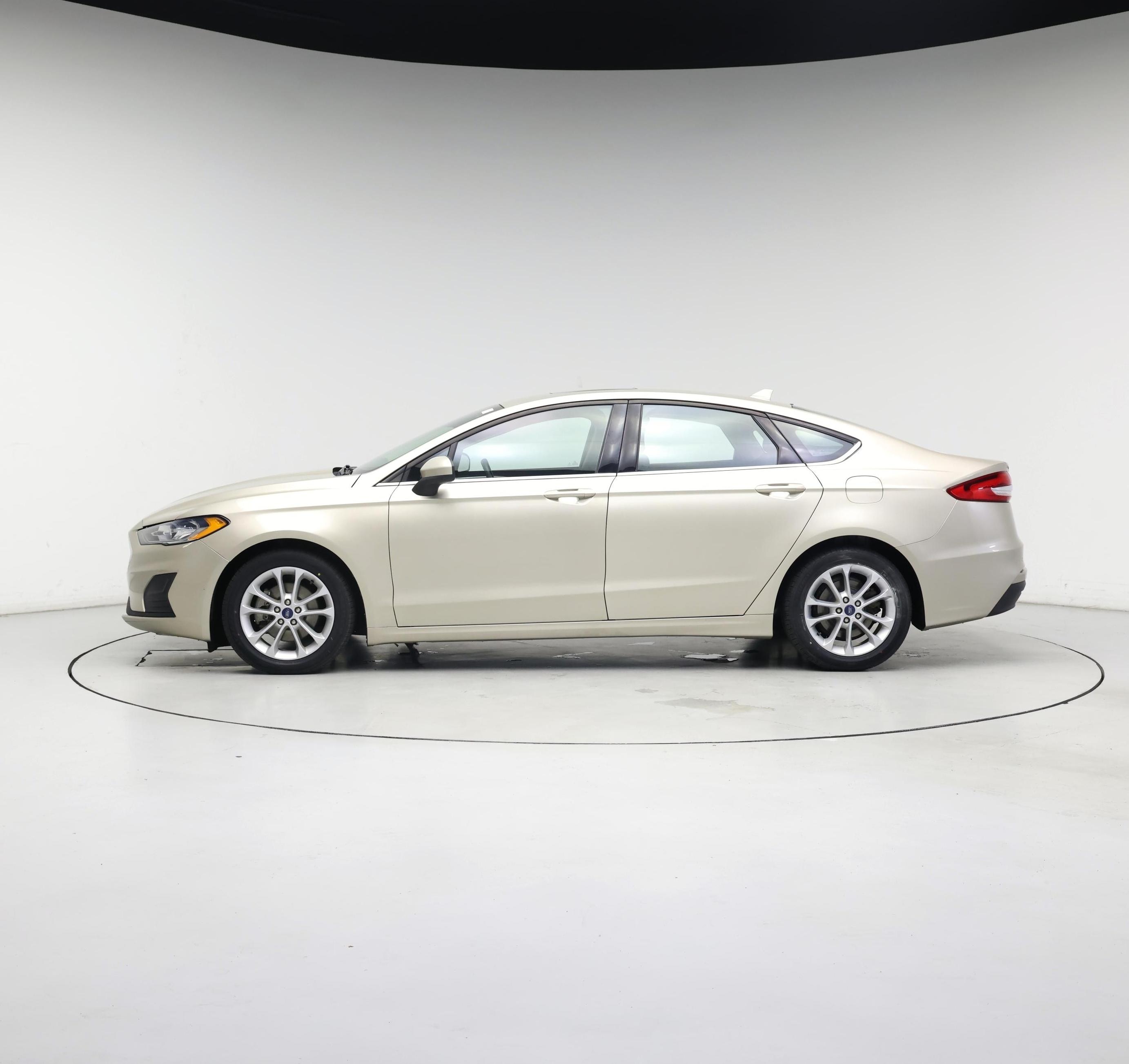 Thumbnail: 2019 Ford Fusion - 3