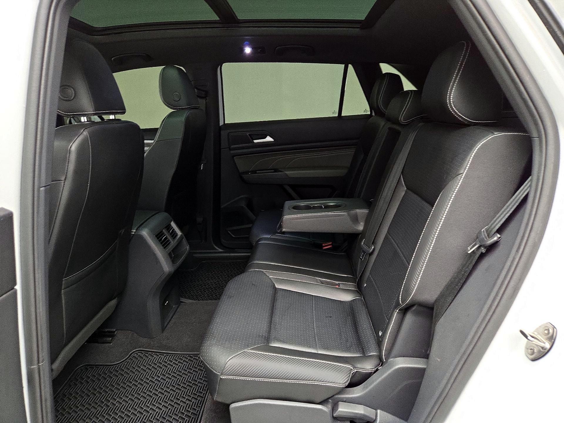 Thumbnail: 2022 Volkswagen Atlas - 20