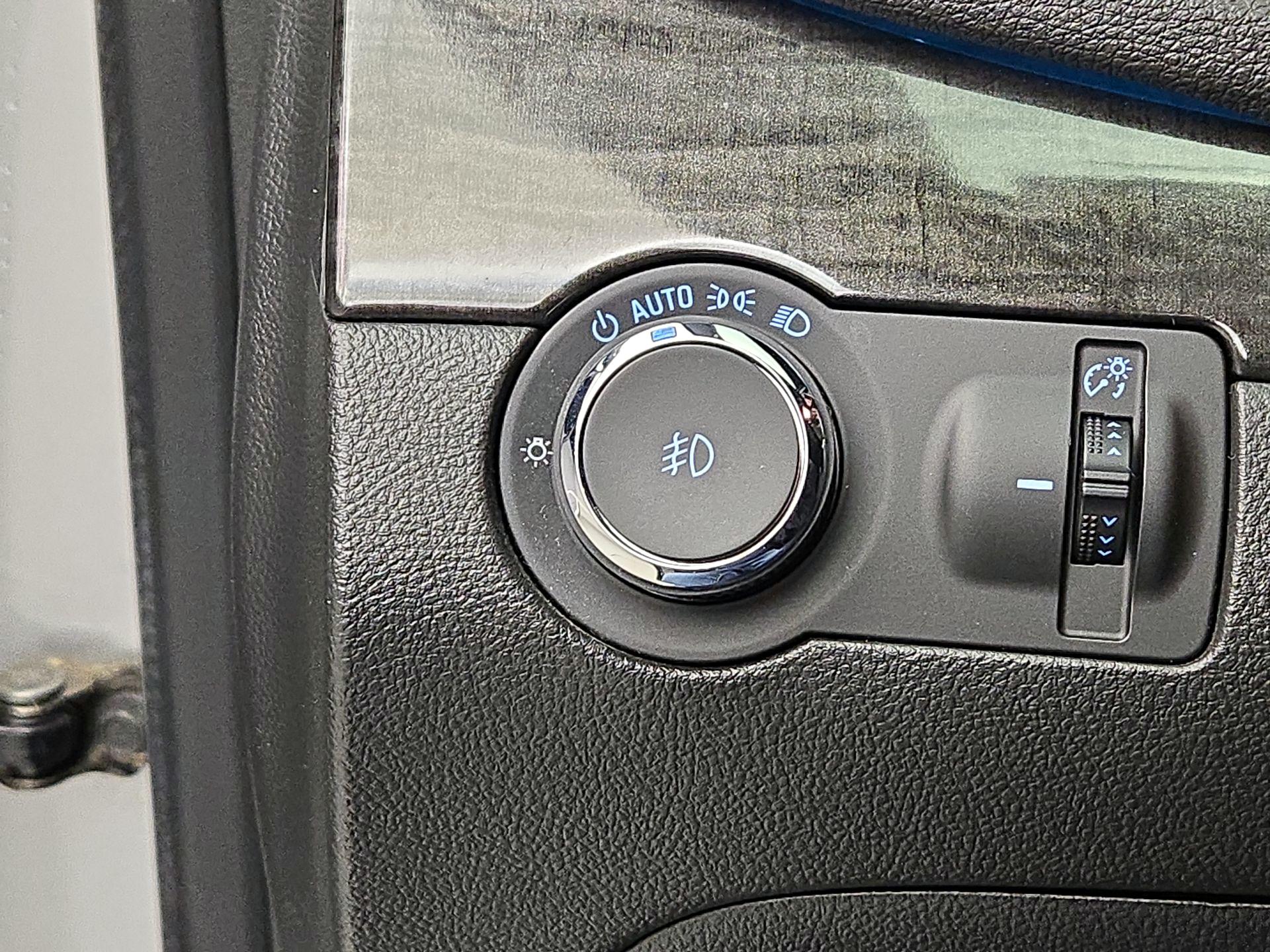 Thumbnail: 2015 Buick Encore - 13