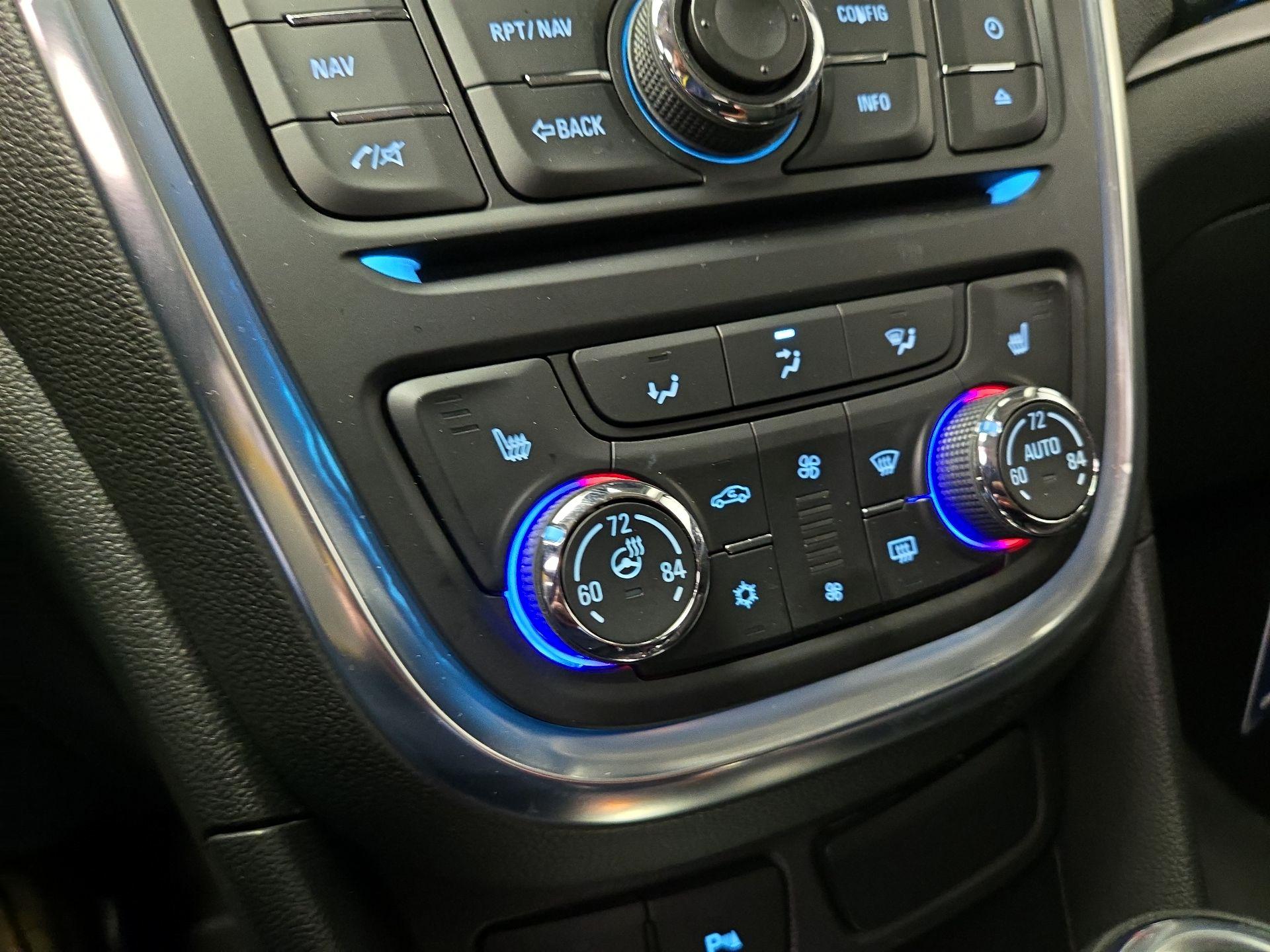 Thumbnail: 2015 Buick Encore - 17