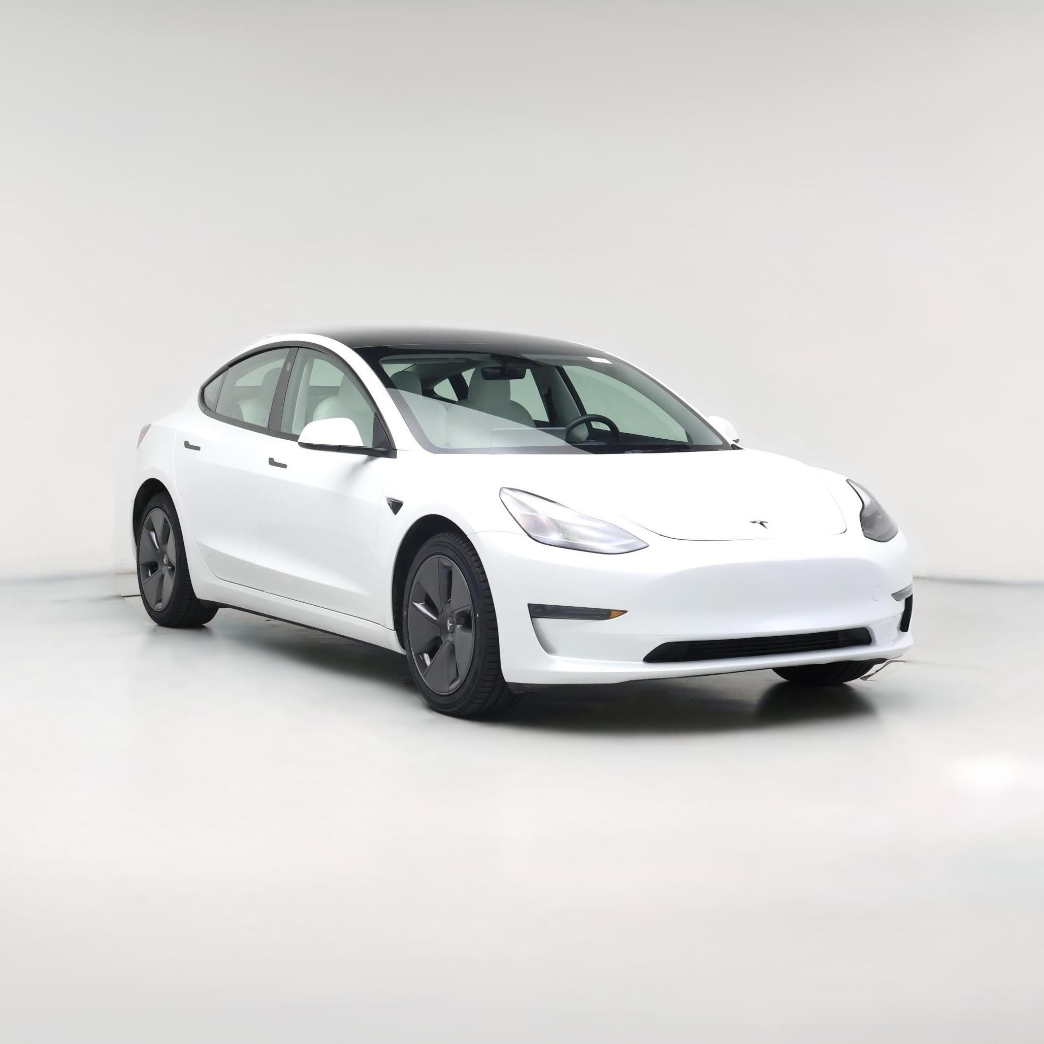 Thumbnail: 2023 Tesla Model 3 - 1