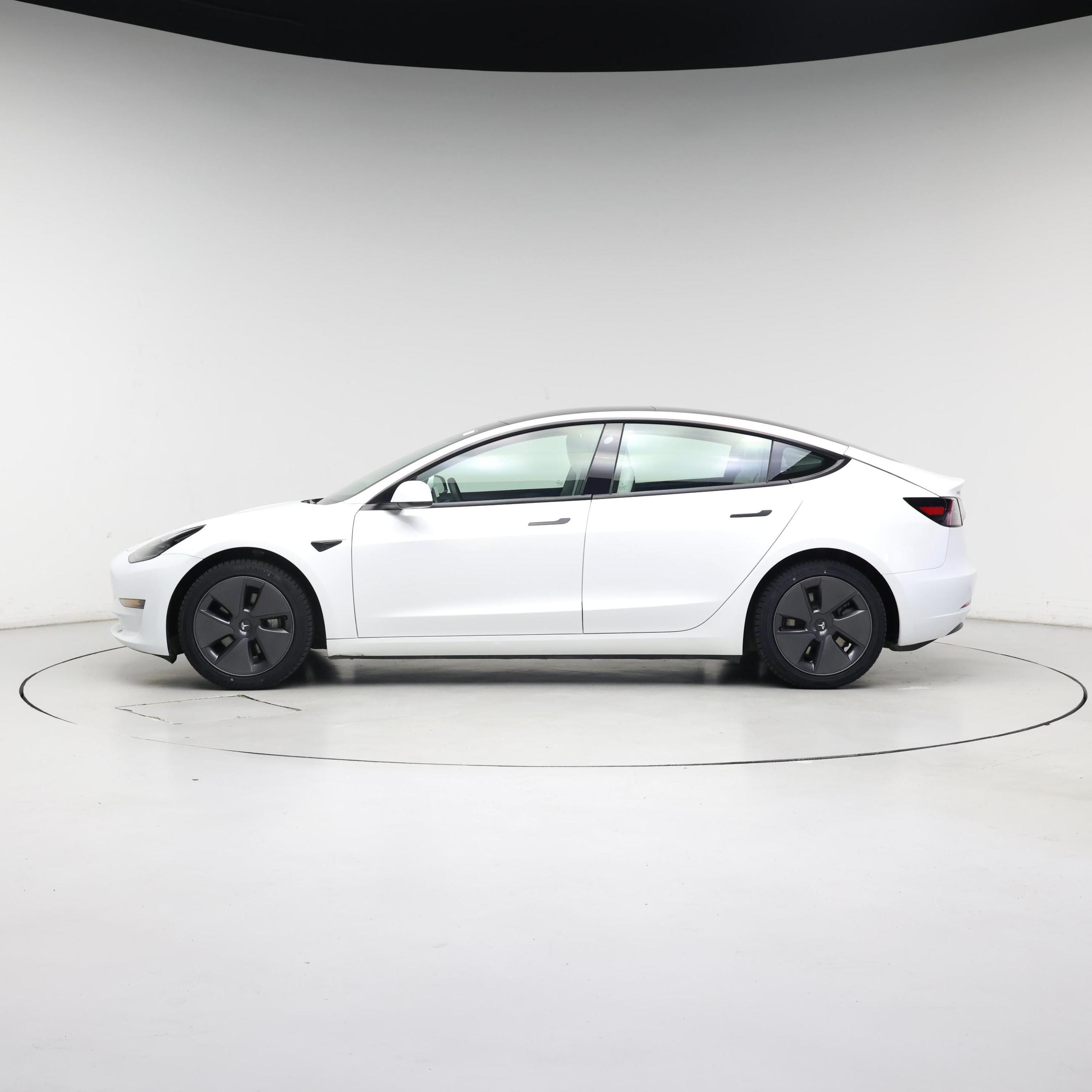 Thumbnail: 2023 Tesla Model 3 - 3