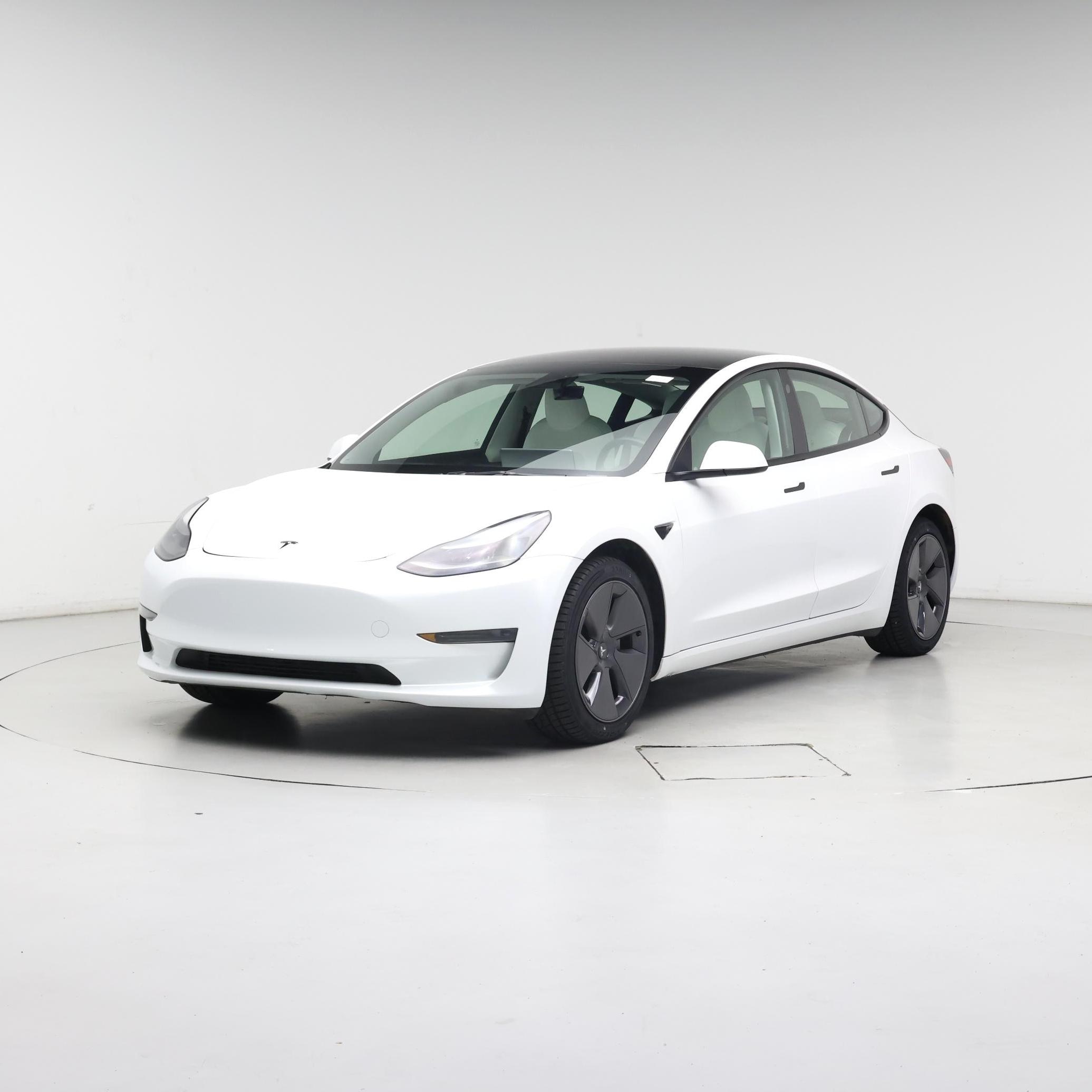Thumbnail: 2023 Tesla Model 3 - 4