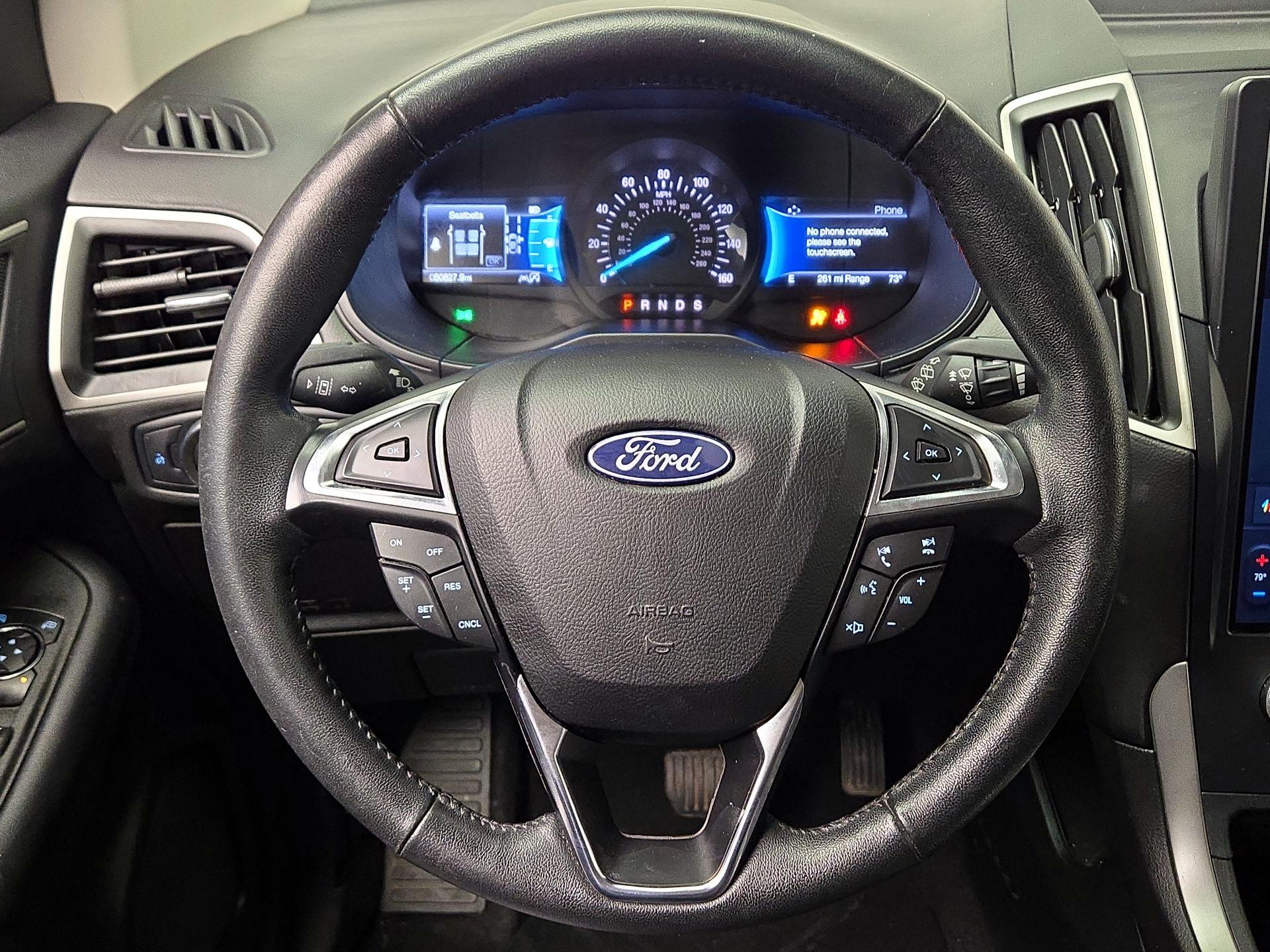 Thumbnail: 2022 Ford Edge - 10