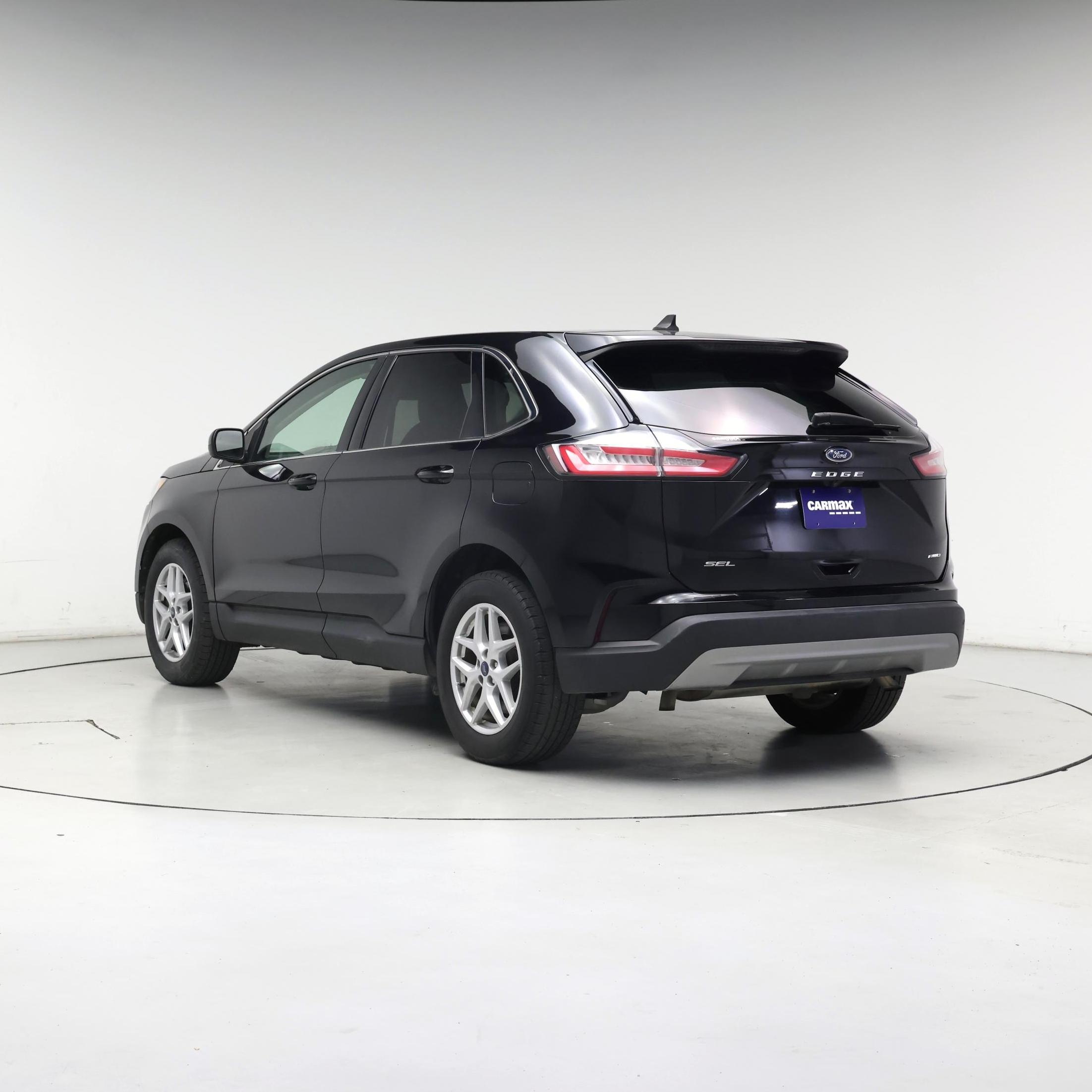Thumbnail: 2022 Ford Edge - 2