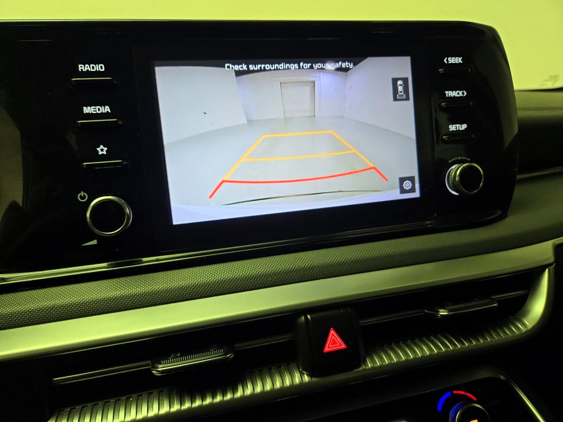 Thumbnail: 2023 Kia K5 - 14