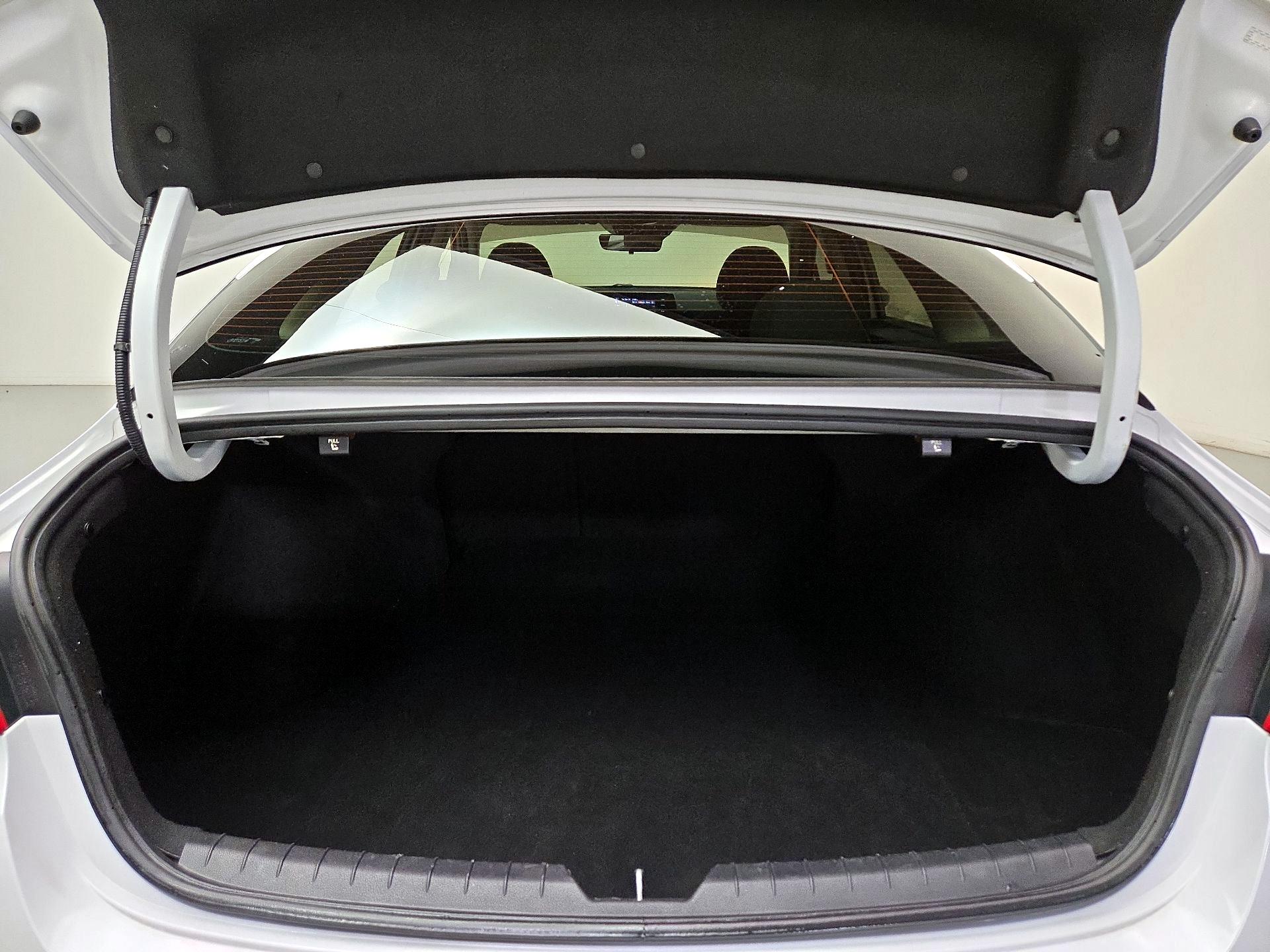 Thumbnail: 2023 Kia K5 - 20