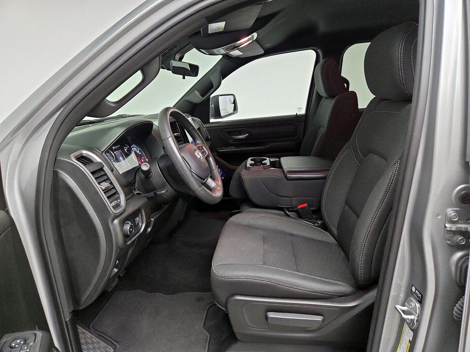 Thumbnail: 2025 RAM 1500 - 11