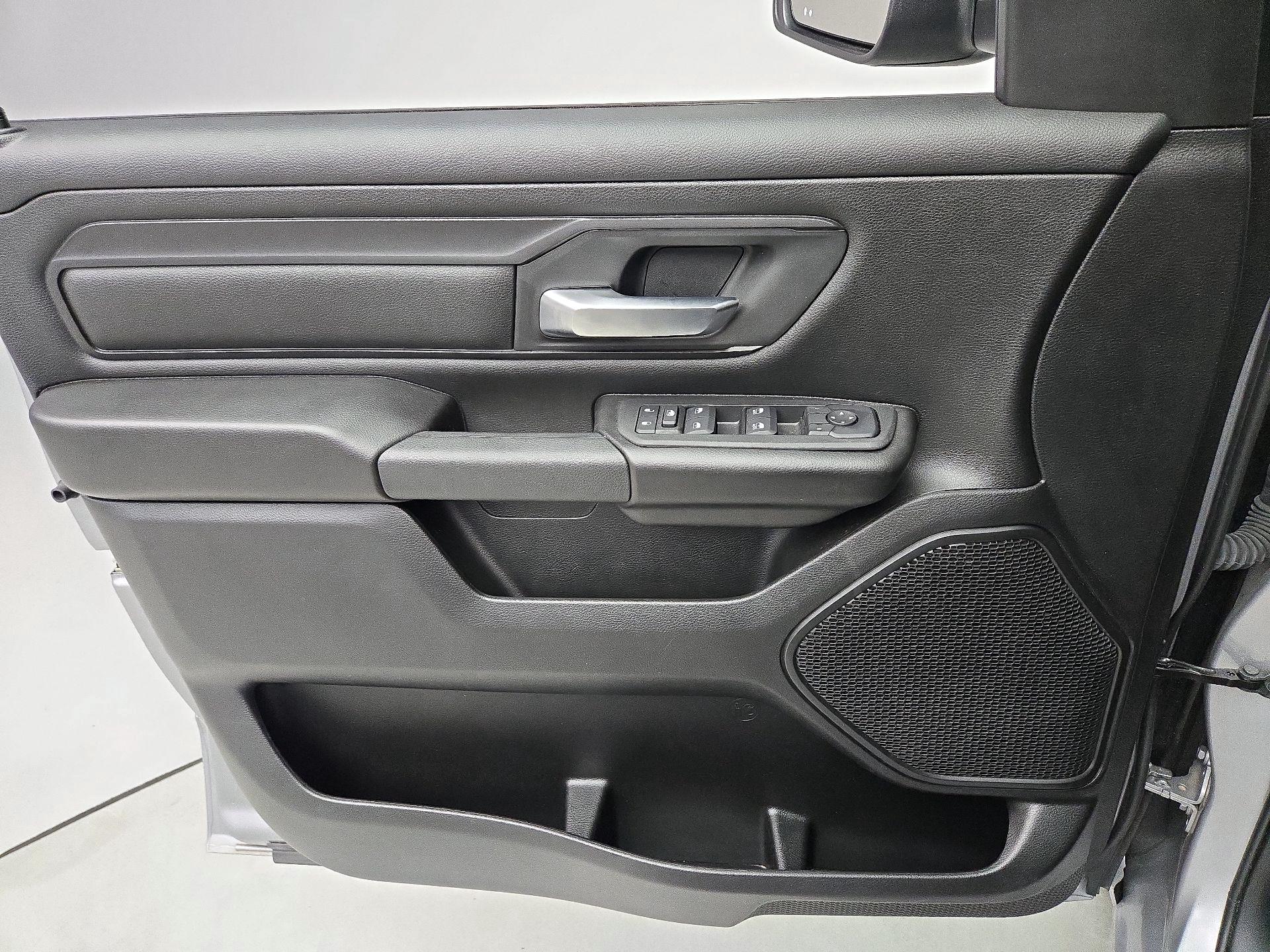 Thumbnail: 2025 RAM 1500 - 12