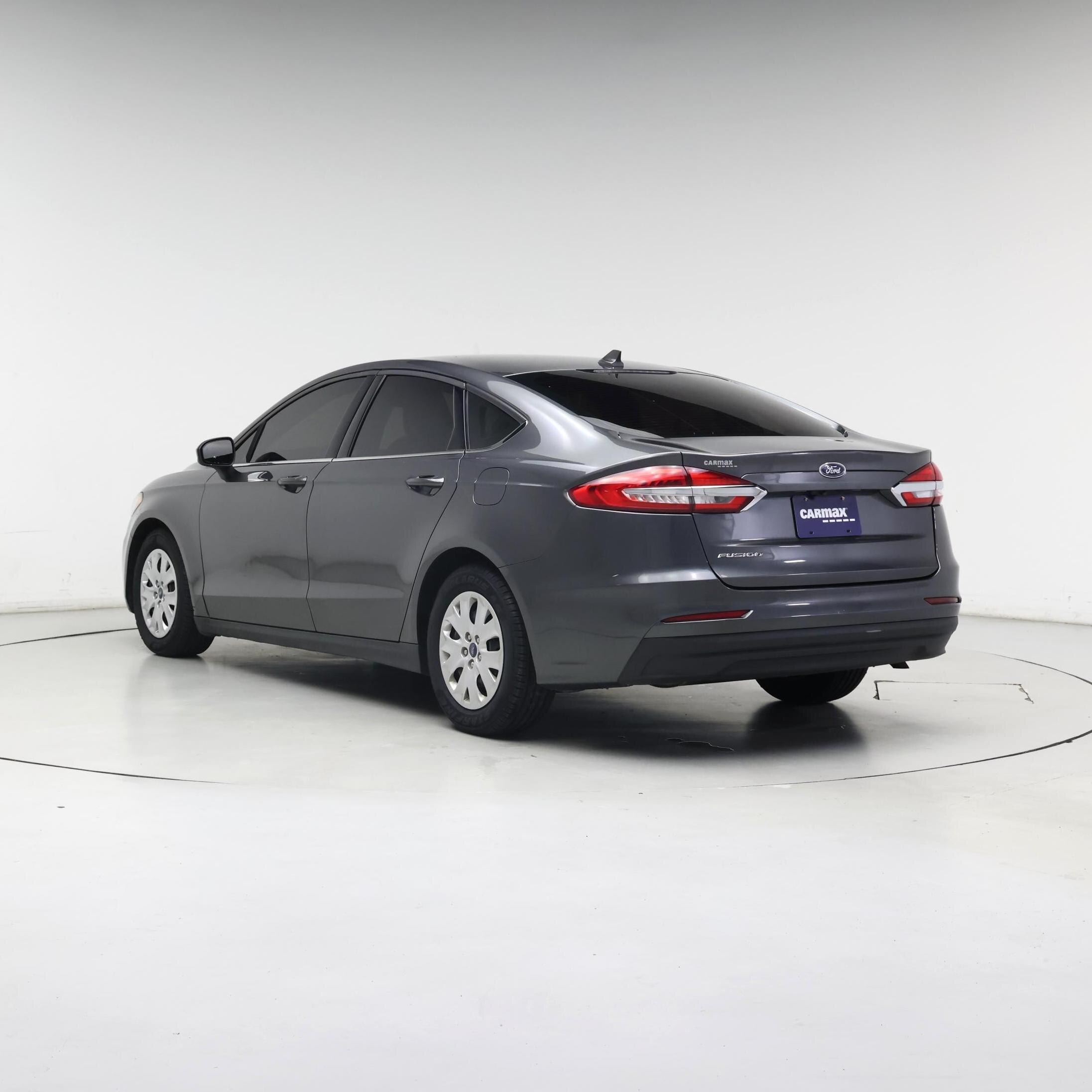 Thumbnail: 2020 Ford Fusion - 2