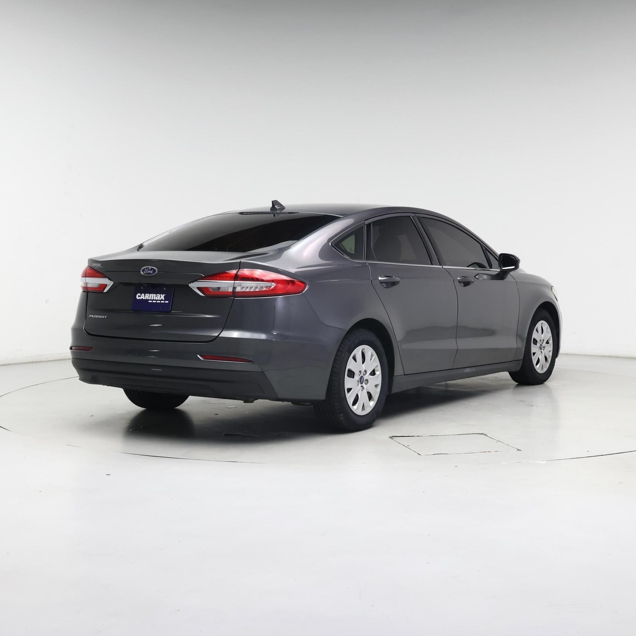 Thumbnail: 2020 Ford Fusion - 8