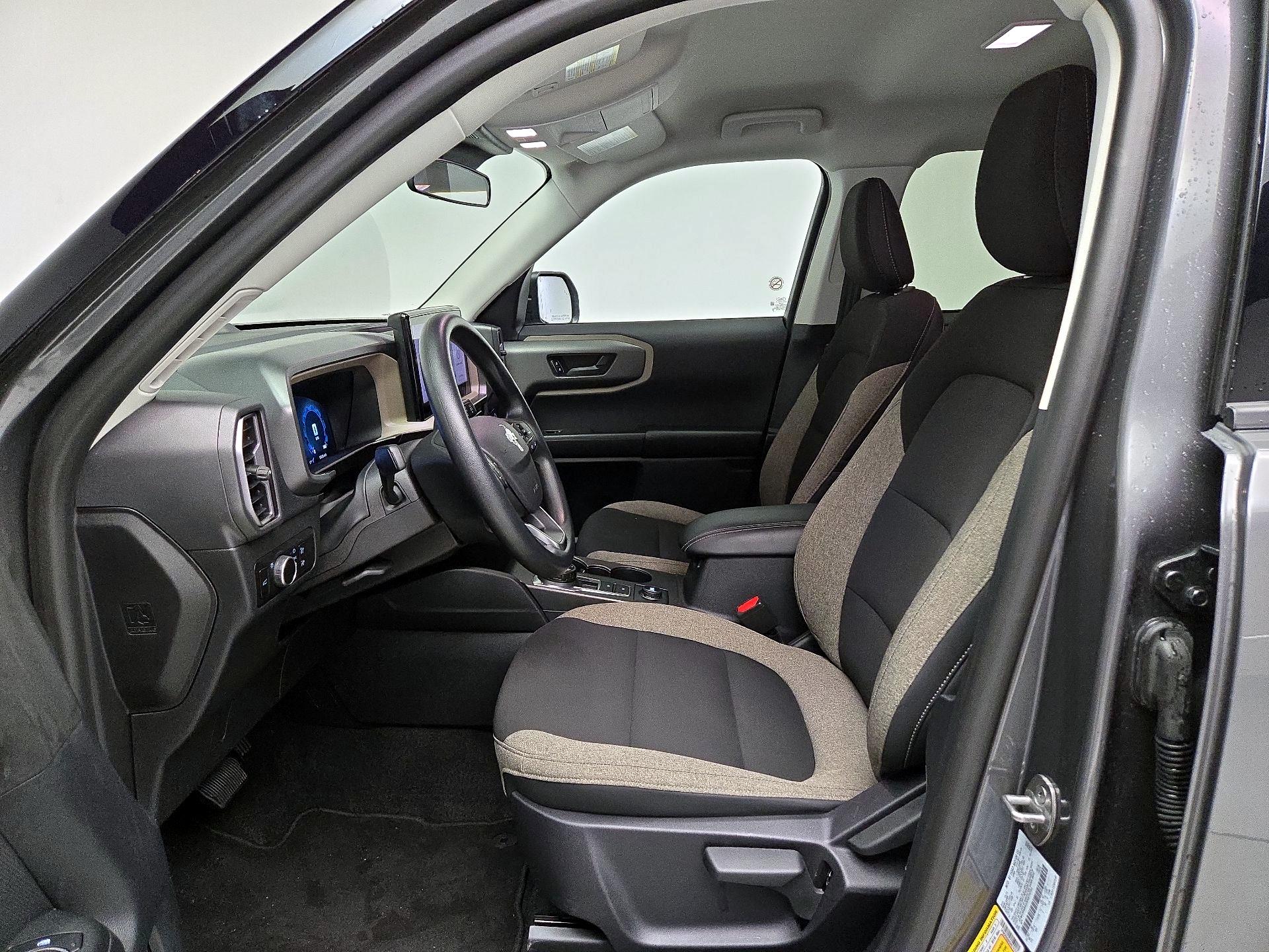 Thumbnail: 2025 Ford Bronco Sport - 11