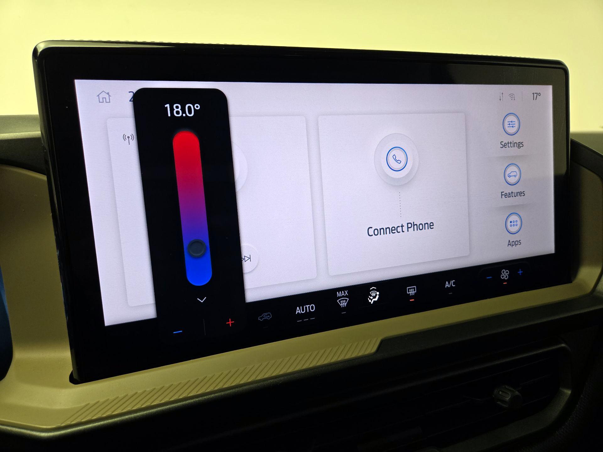 Thumbnail: 2025 Ford Bronco Sport - 16