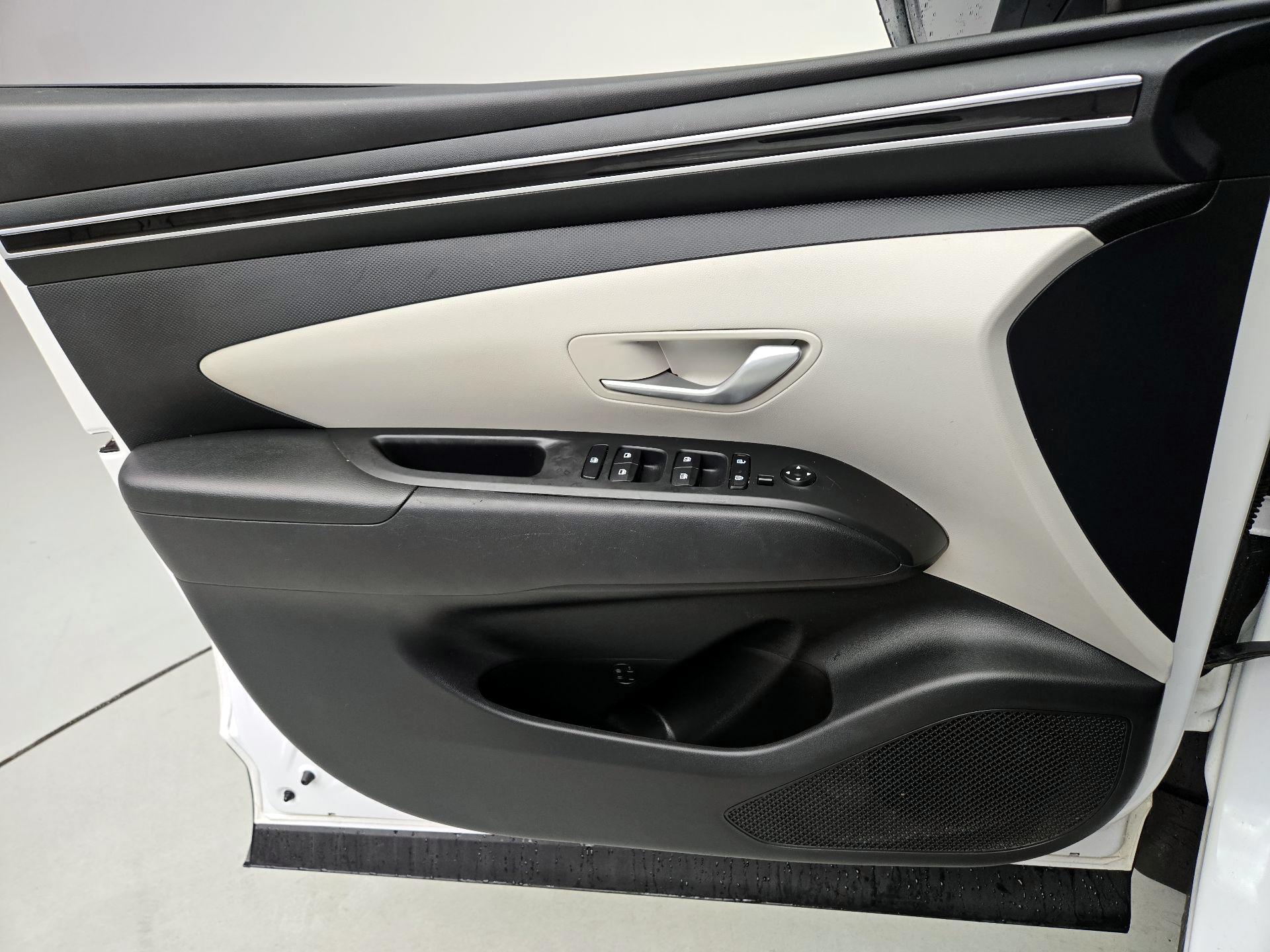 Thumbnail: 2023 Hyundai Tucson - 12