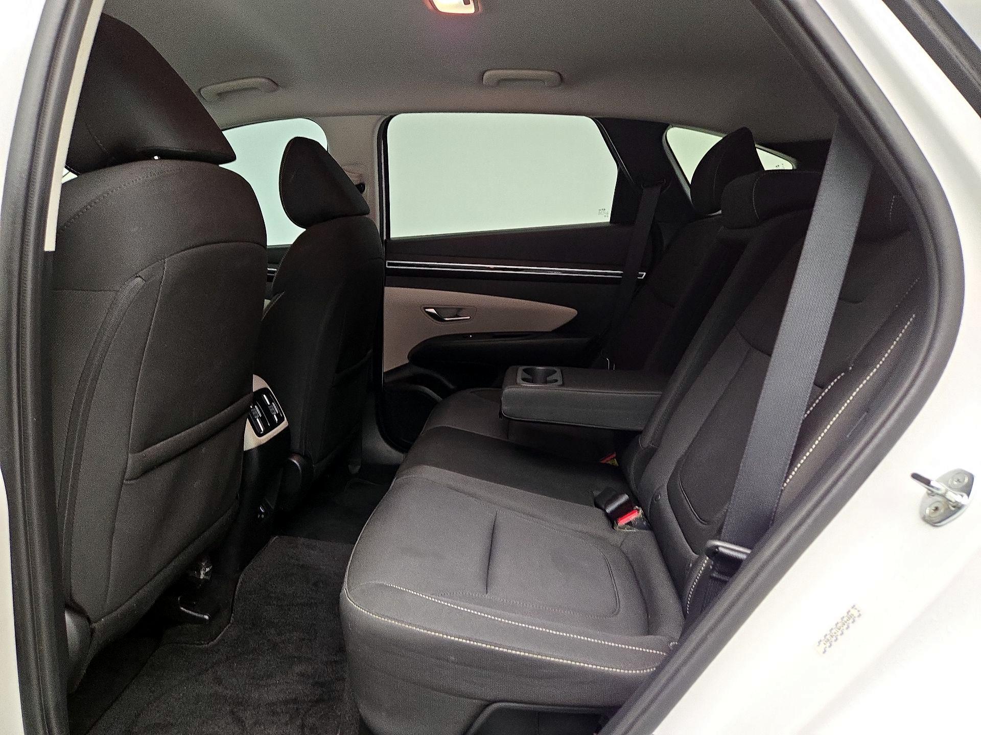 Thumbnail: 2023 Hyundai Tucson - 19