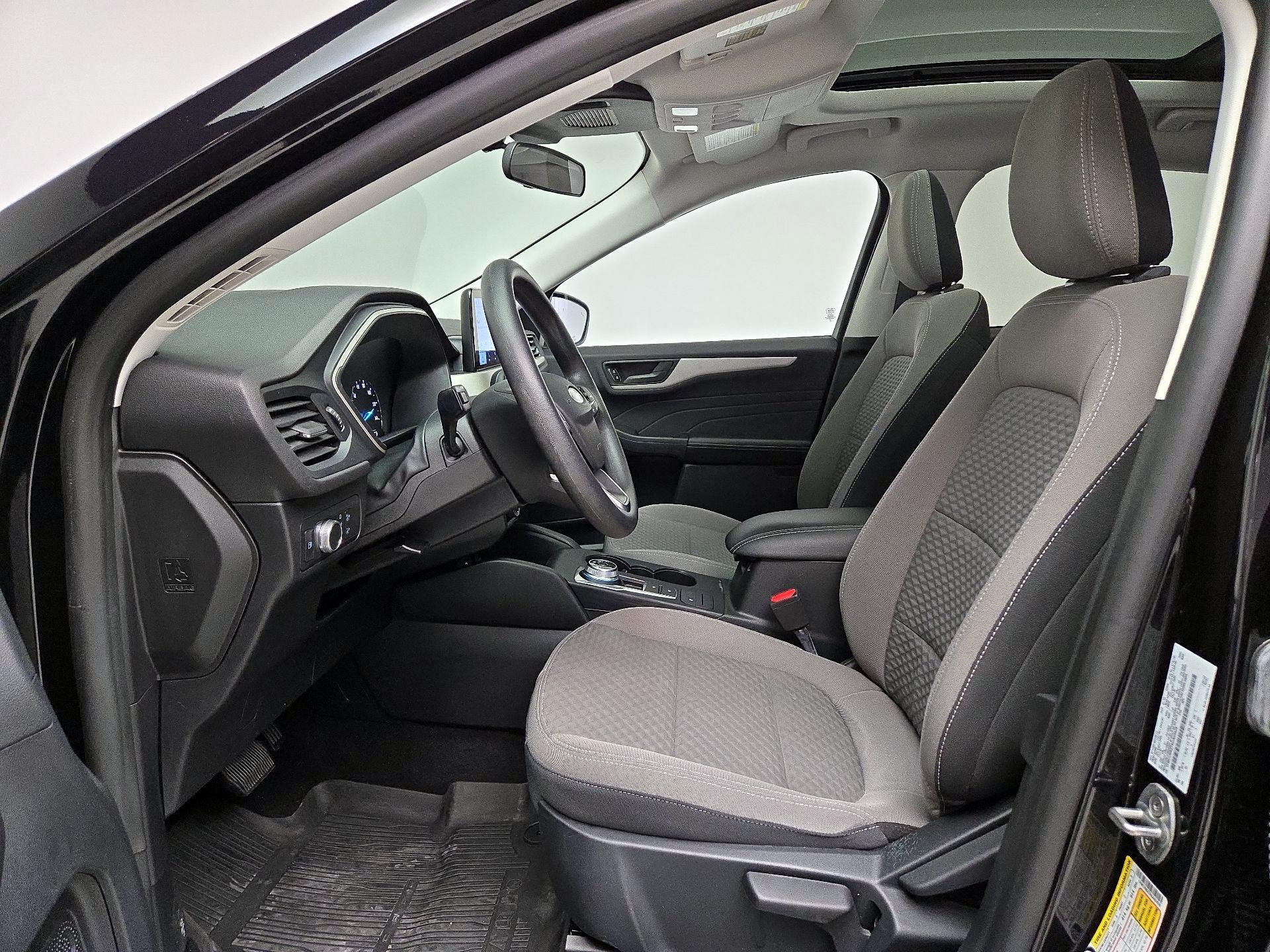 Thumbnail: 2022 Ford Escape - 11