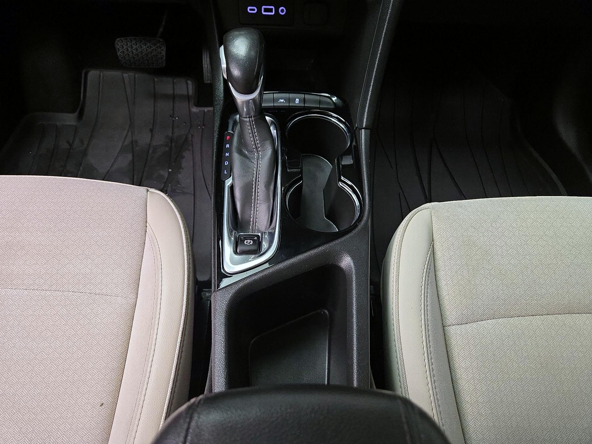 Thumbnail: 2021 Buick Encore GX - 17