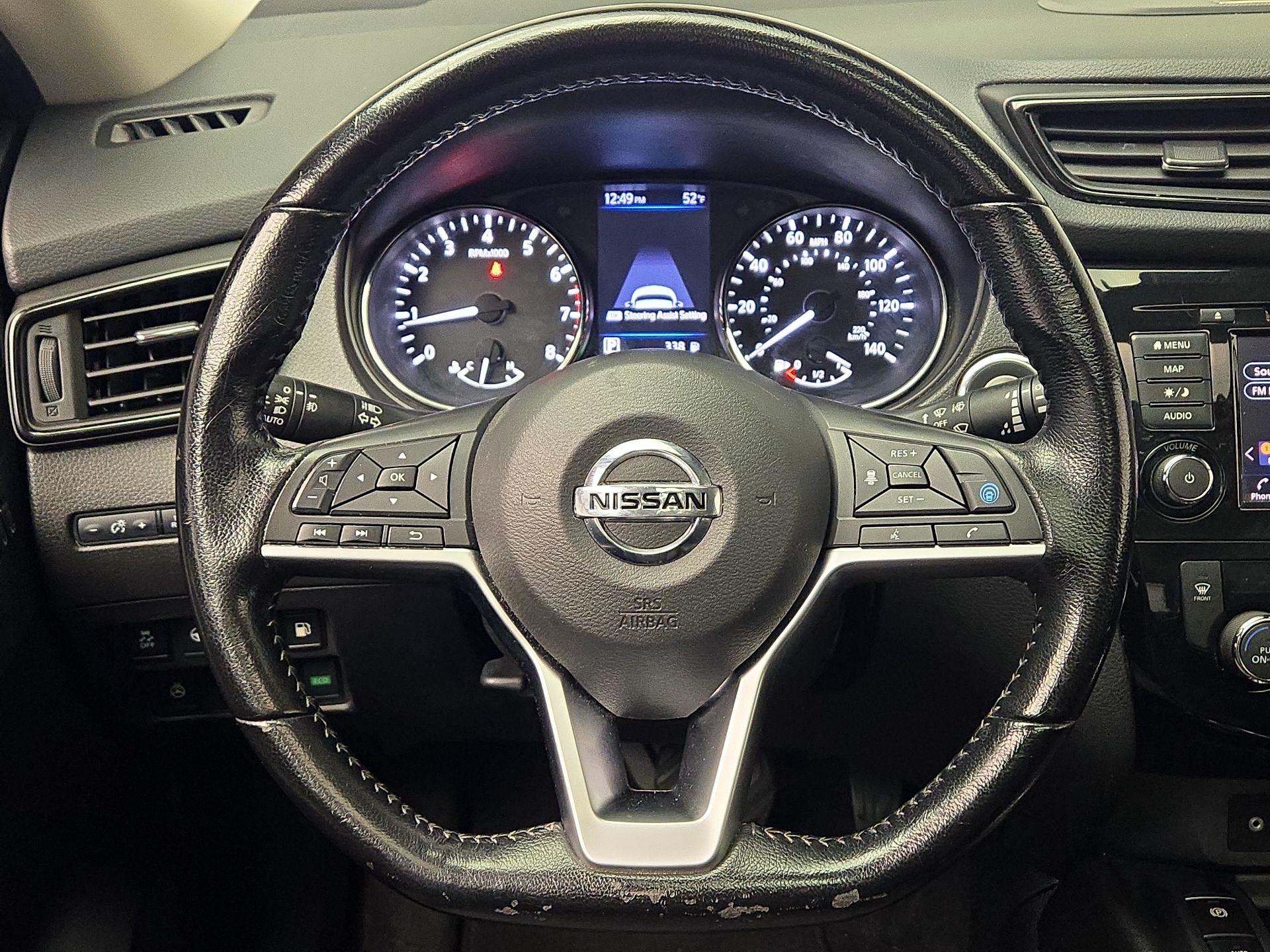 Thumbnail: 2020 Nissan Rogue - 10