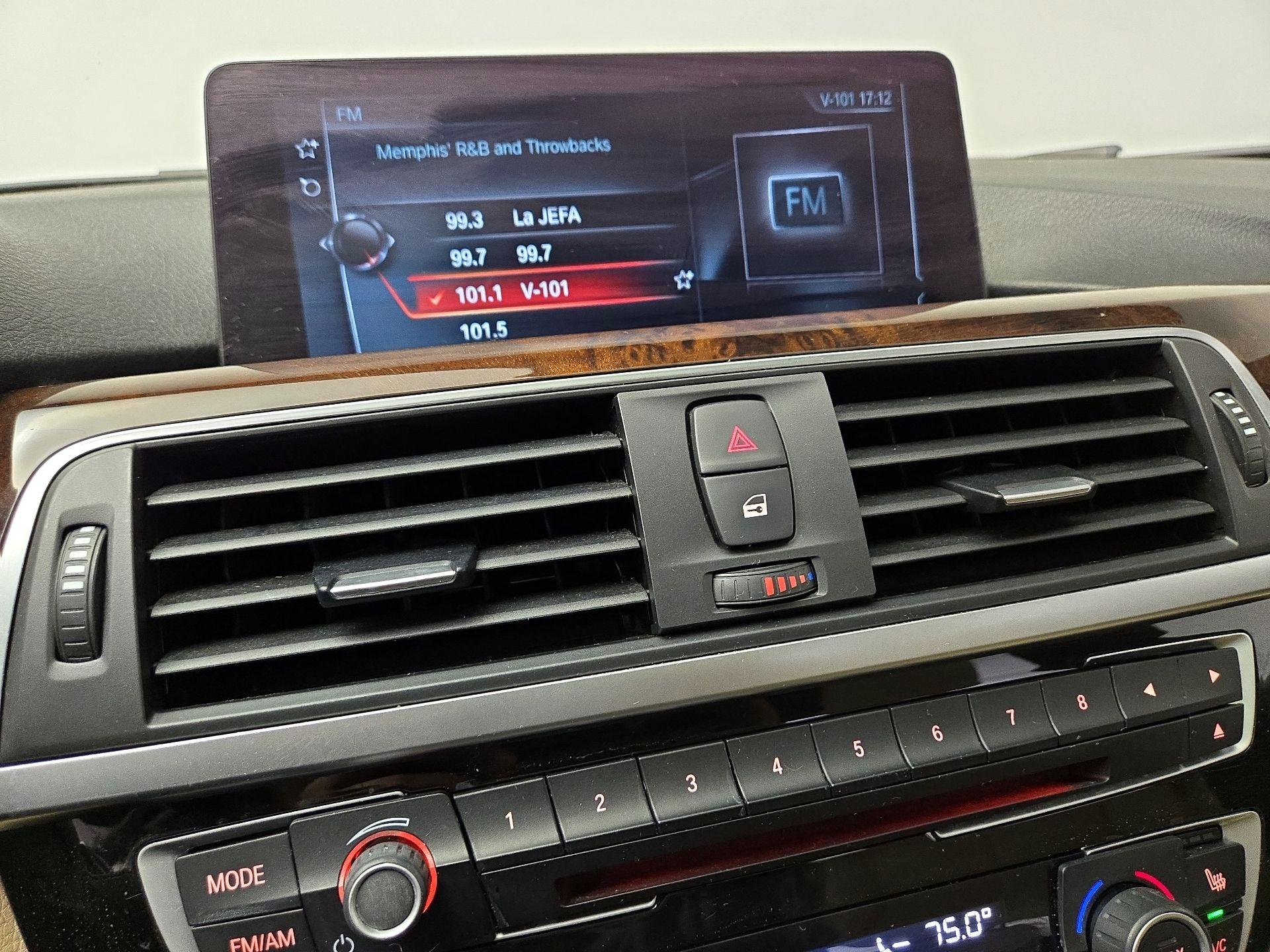 Thumbnail: 2017 BMW 3 Series - 16