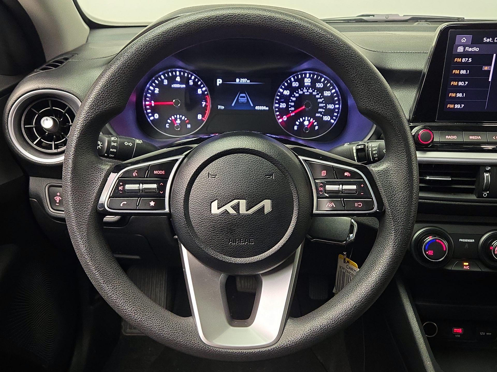 Thumbnail: 2023 Kia Forte - 10