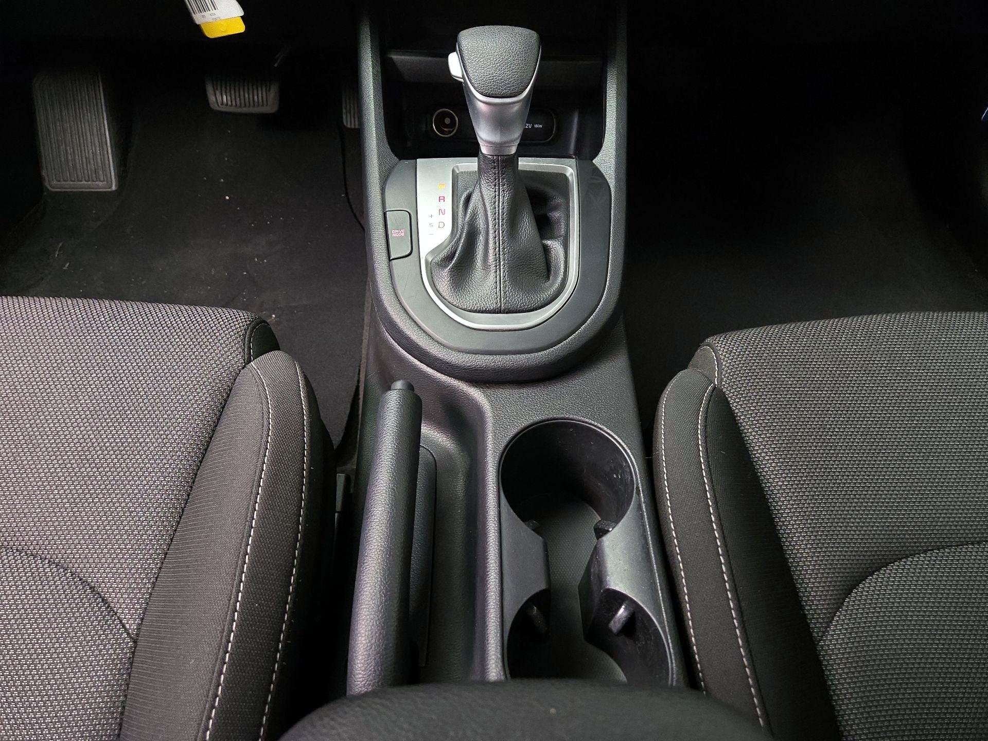 Thumbnail: 2023 Kia Forte - 17