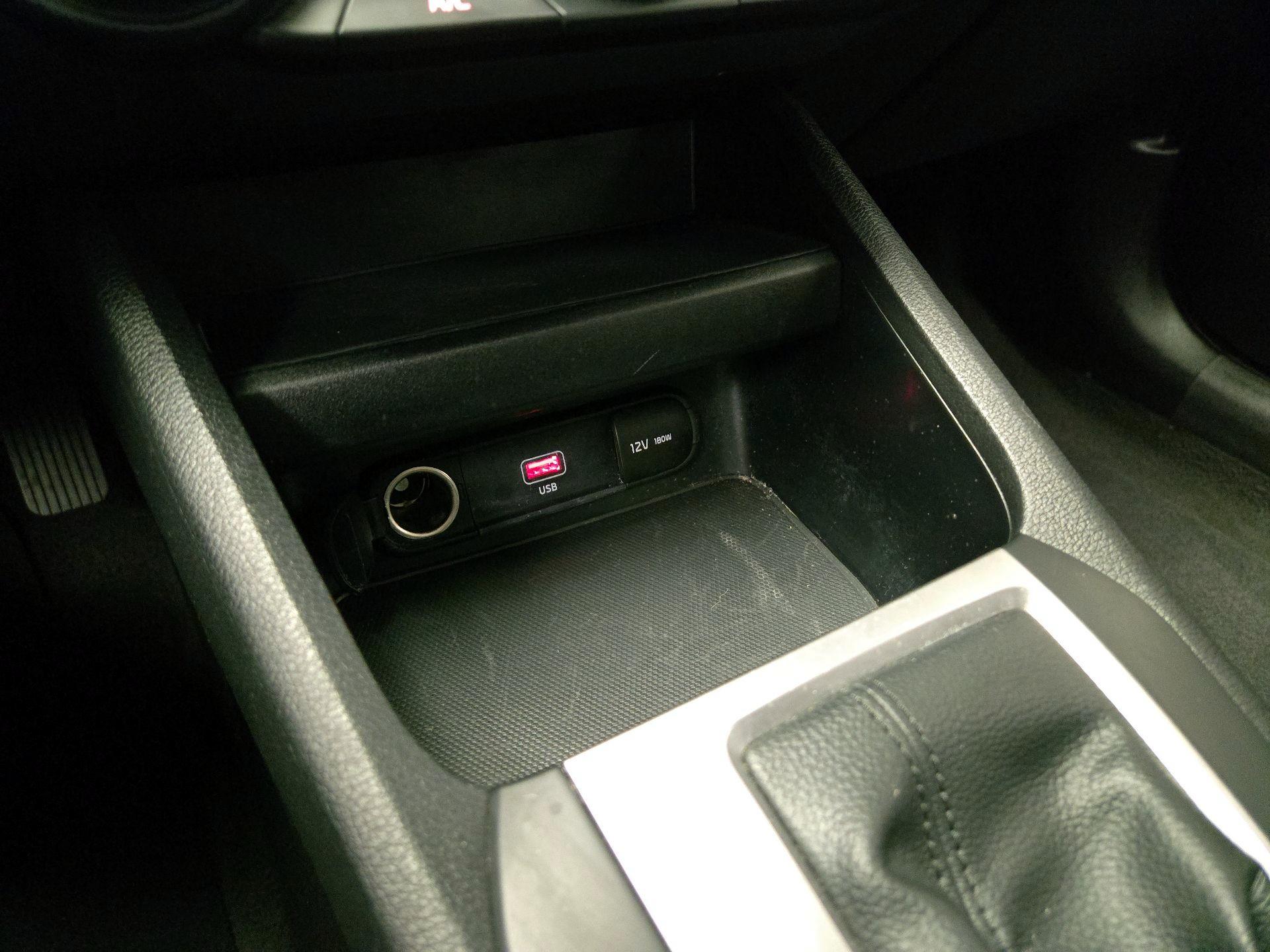 Thumbnail: 2023 Kia Forte - 18