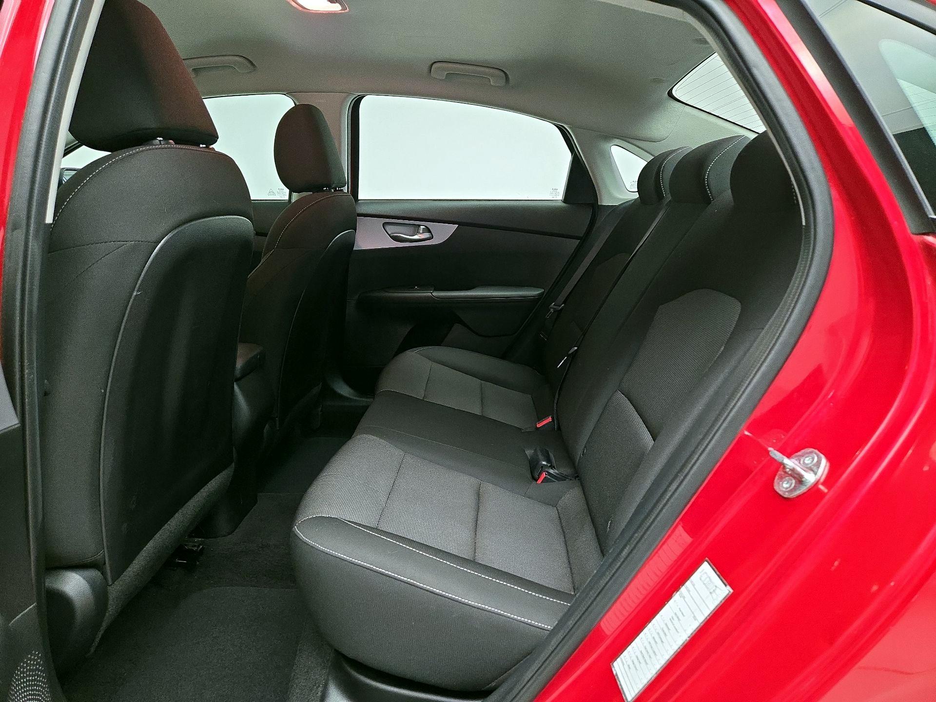 Thumbnail: 2023 Kia Forte - 19