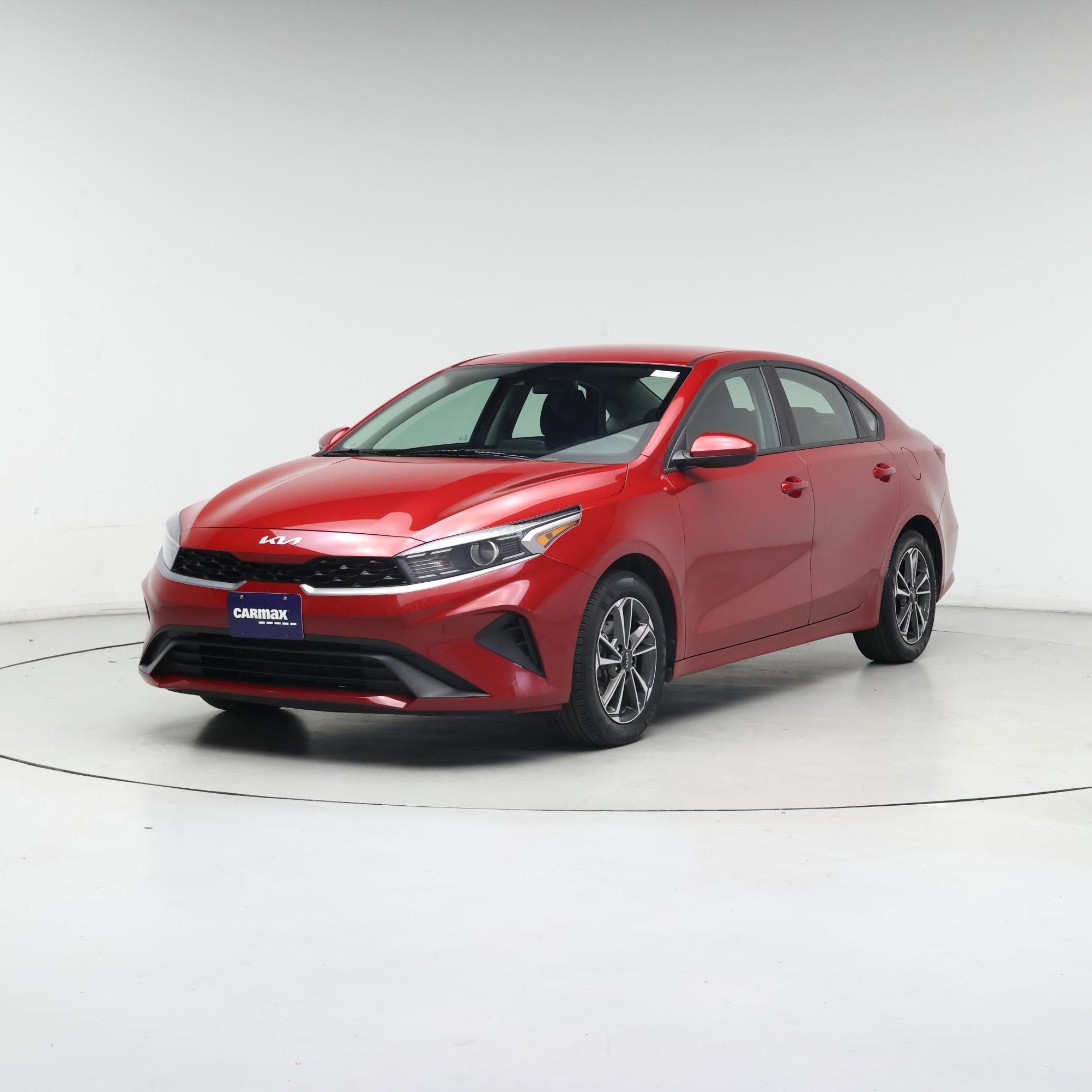 Thumbnail: 2023 Kia Forte - 4