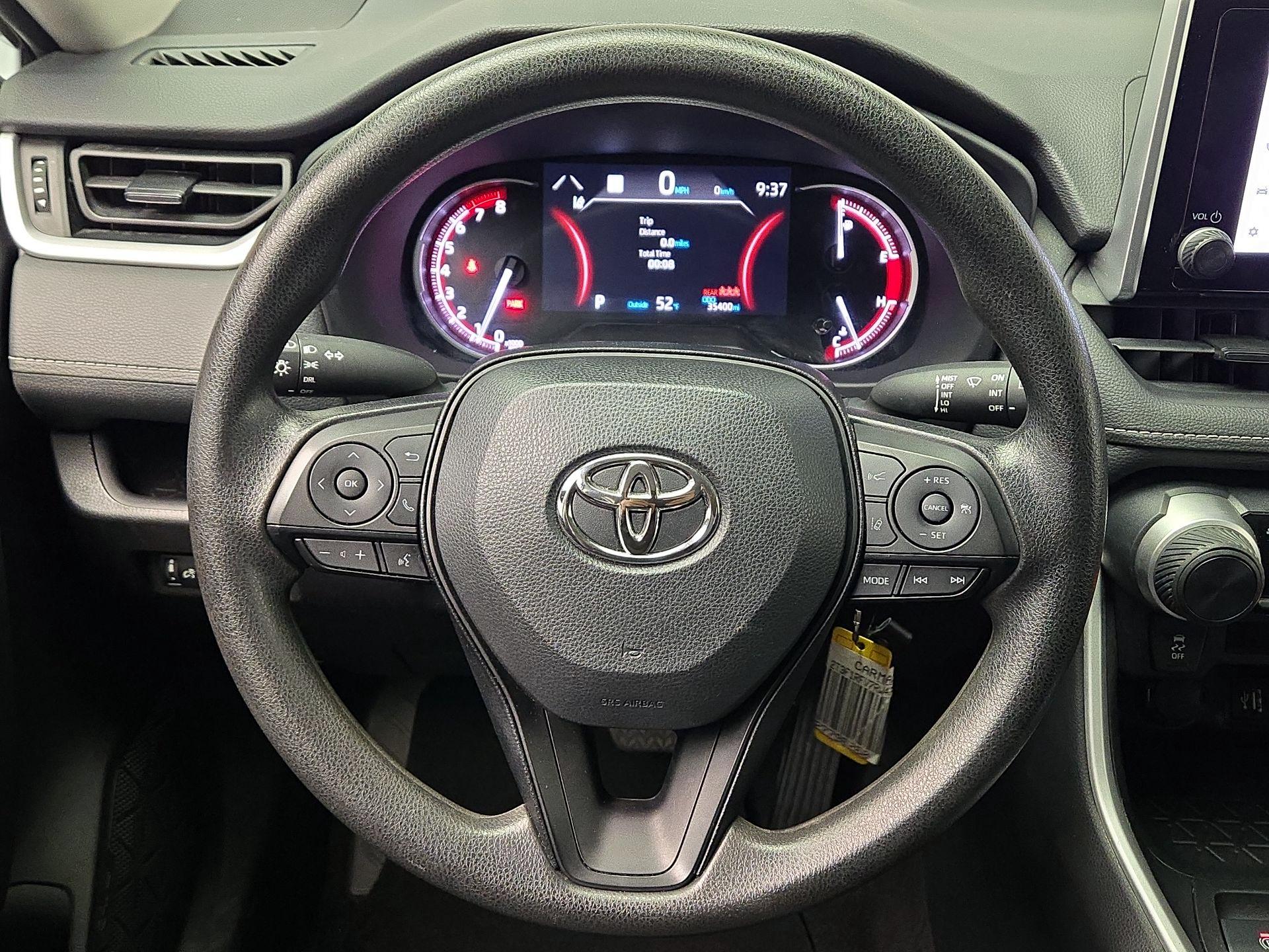 Thumbnail: 2024 Toyota RAV4 - 10